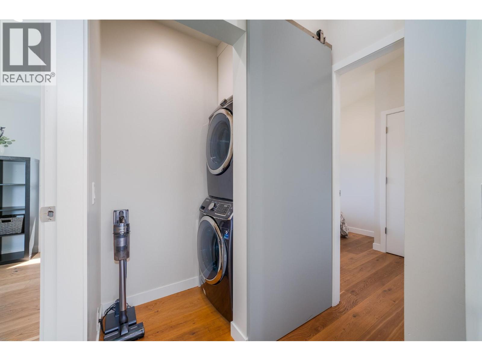 2900 Abbott Street Unit# 309