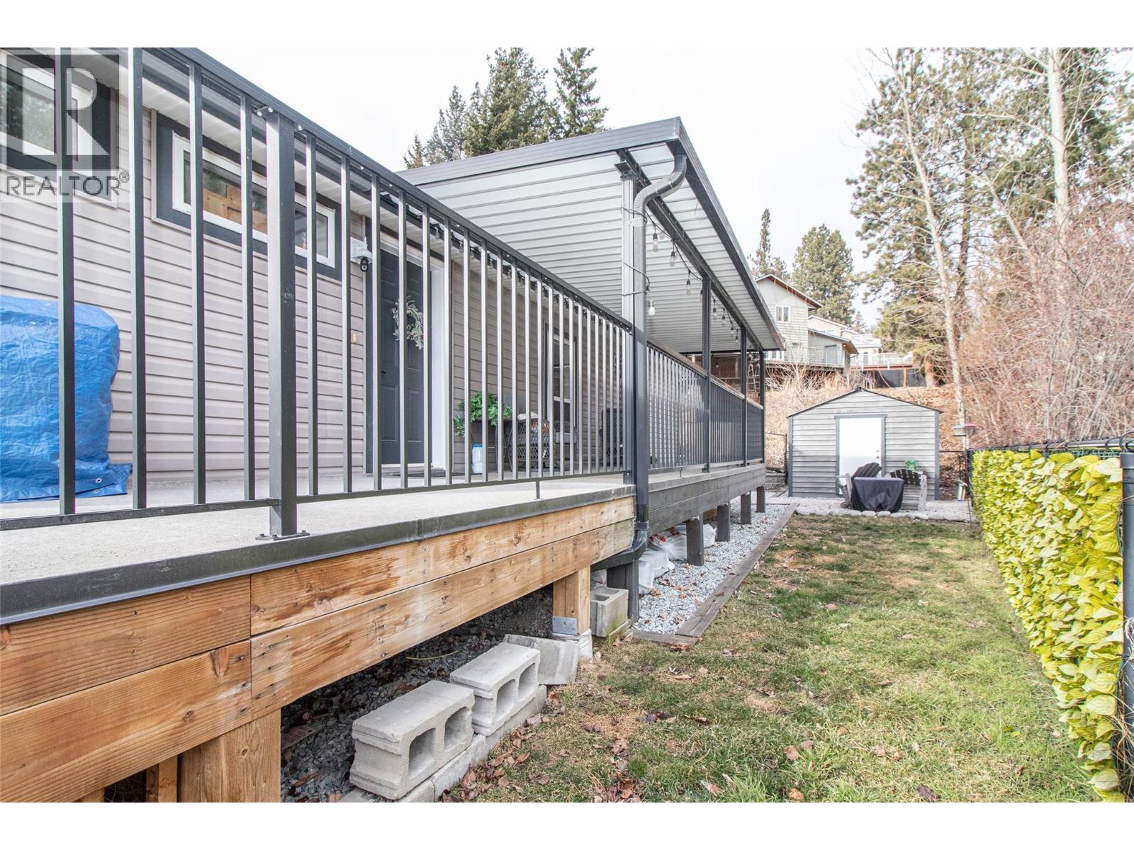 2440 Old Okanagan Highway Unit# 1329