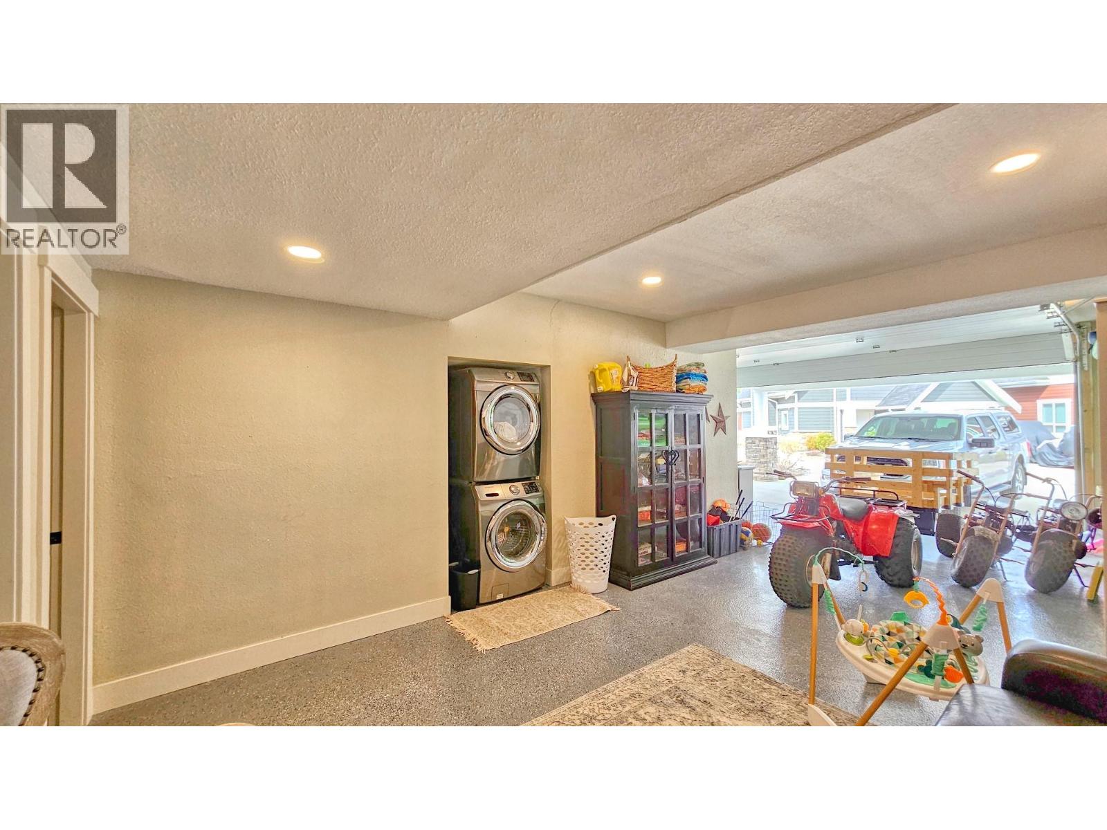6746 Marbella Loop Unit# 304