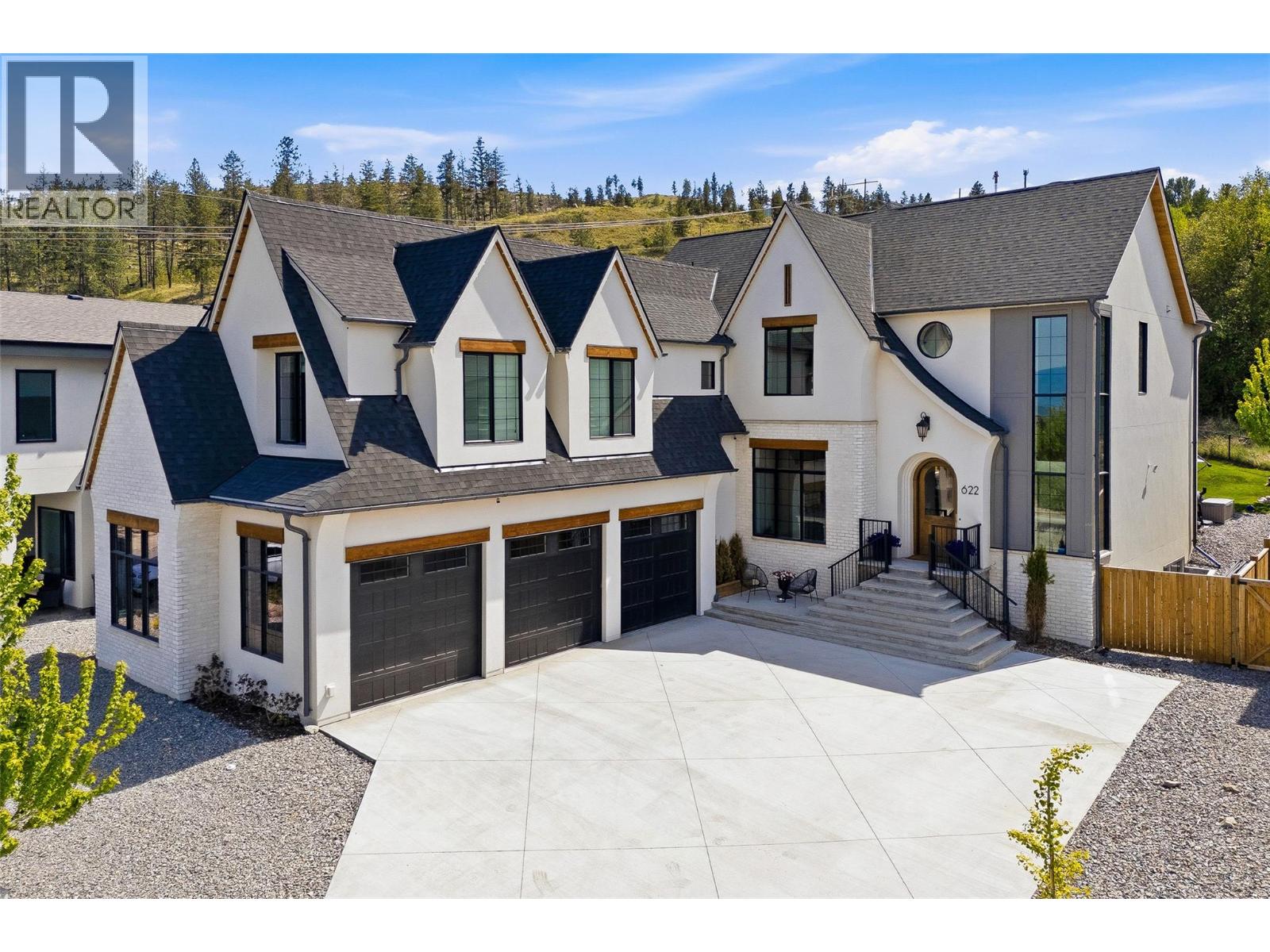 622 Trumpeter Road