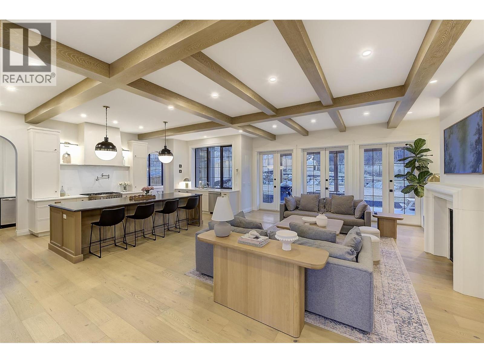 622 Trumpeter Road