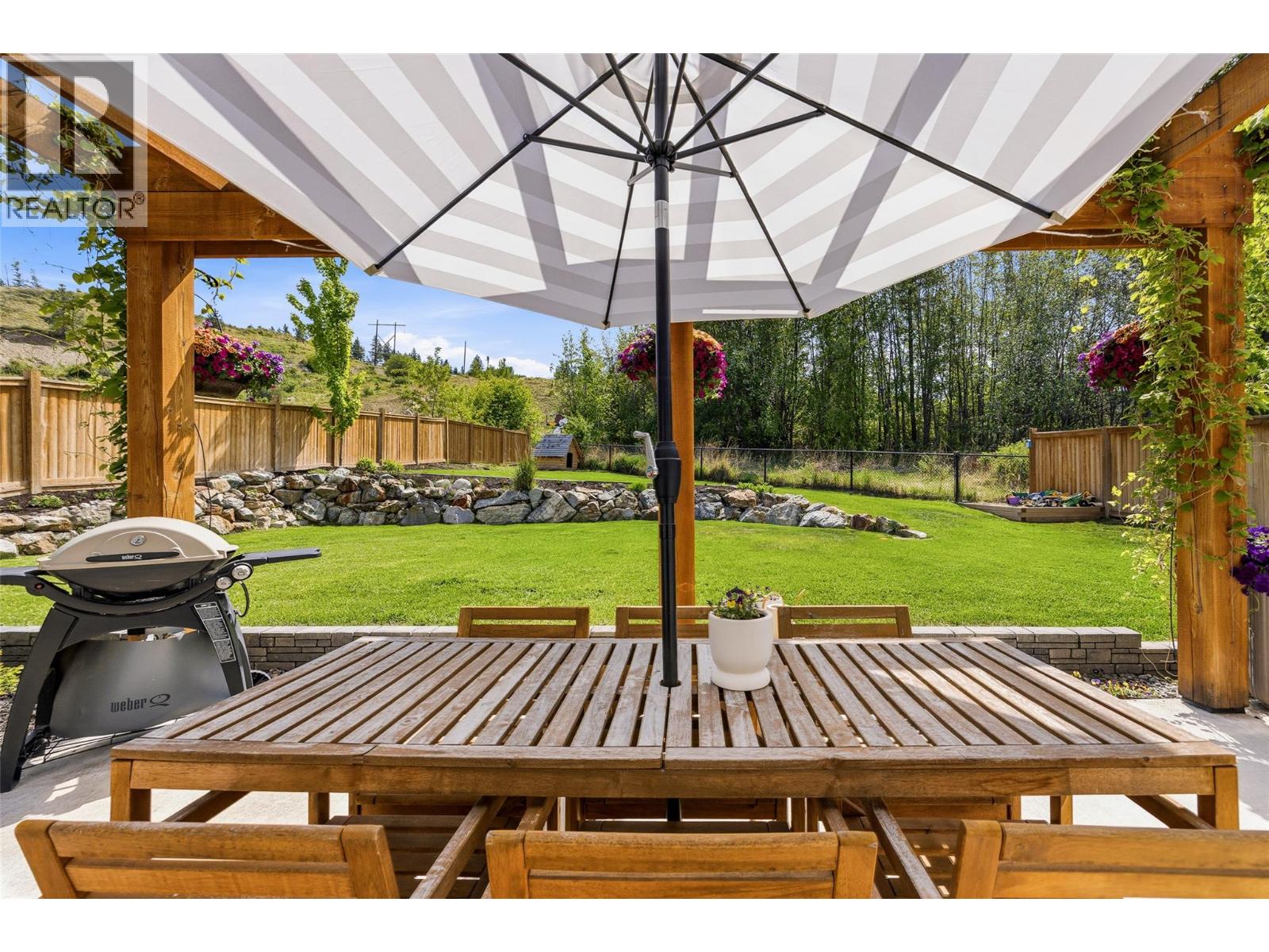 622 Trumpeter Road