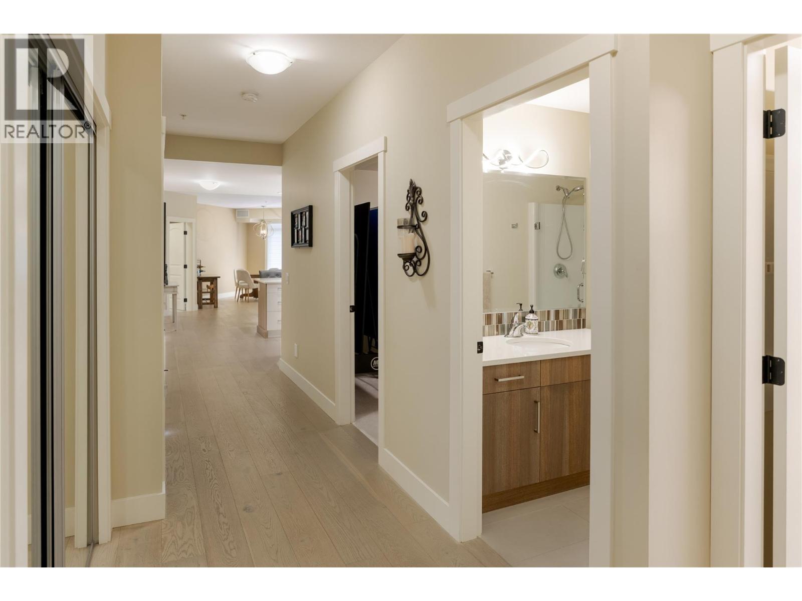 3865 Truswell Road Unit# 204