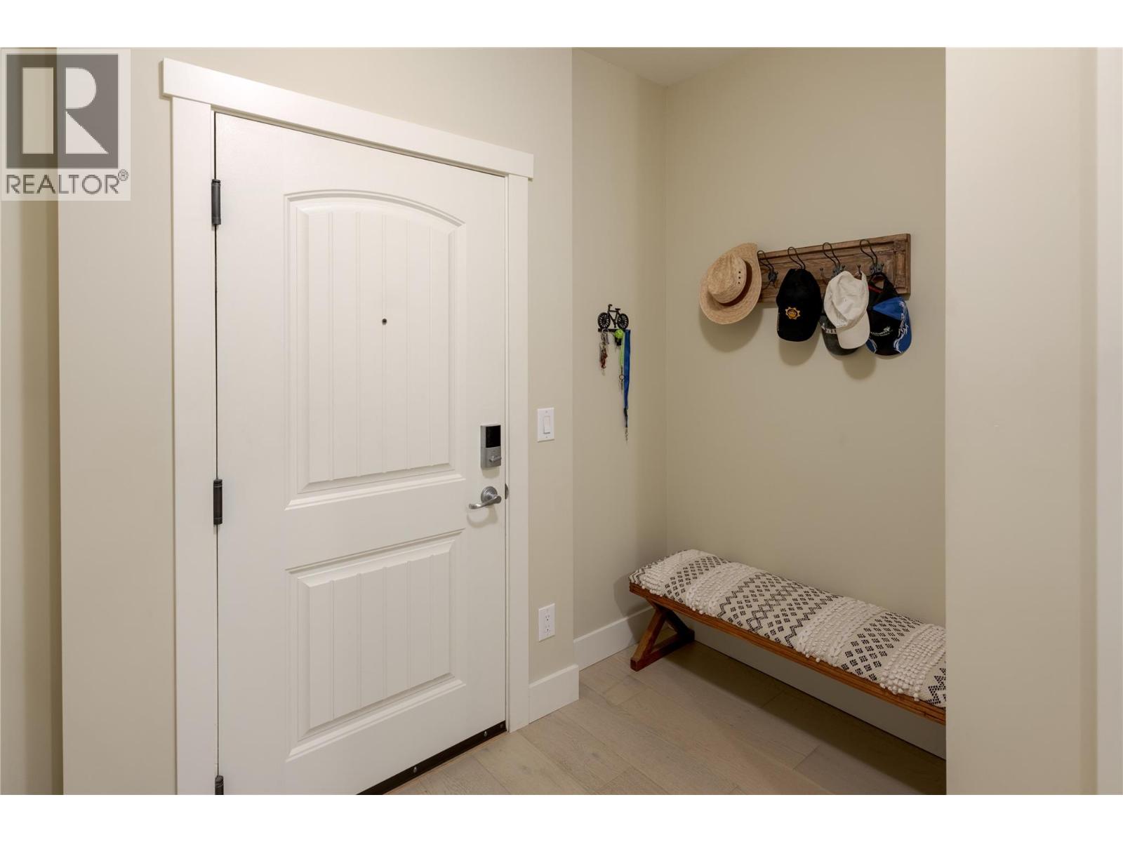 3865 Truswell Road Unit# 204