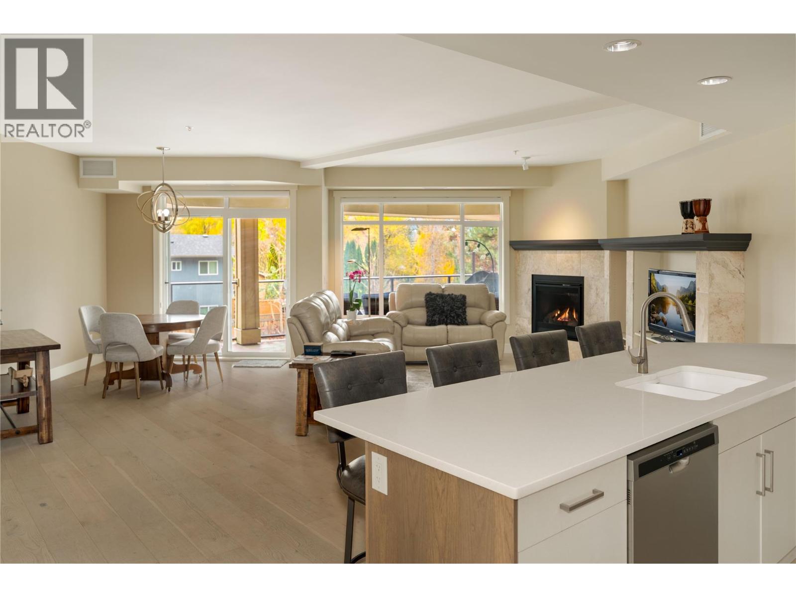 3865 Truswell Road Unit# 204