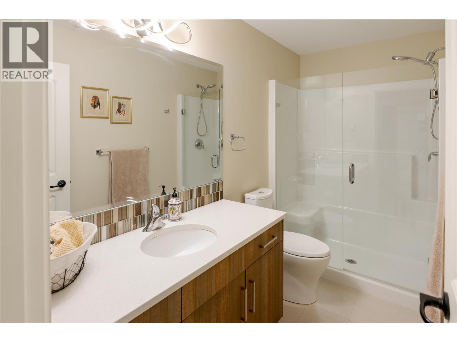 3865 Truswell Road Unit# 204