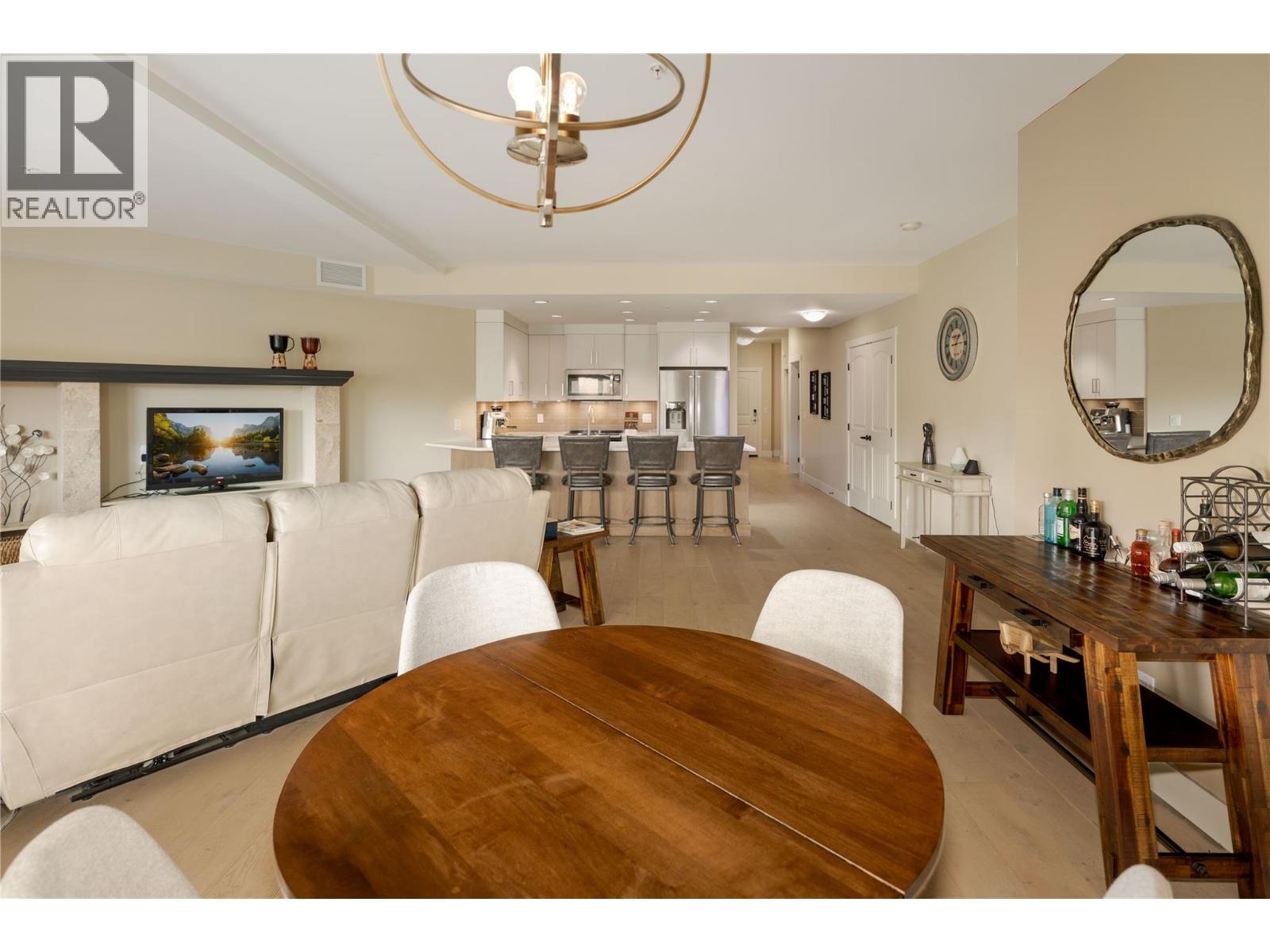 3865 Truswell Road Unit# 204