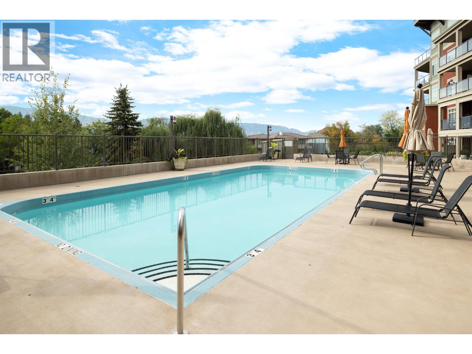 3865 Truswell Road Unit# 204