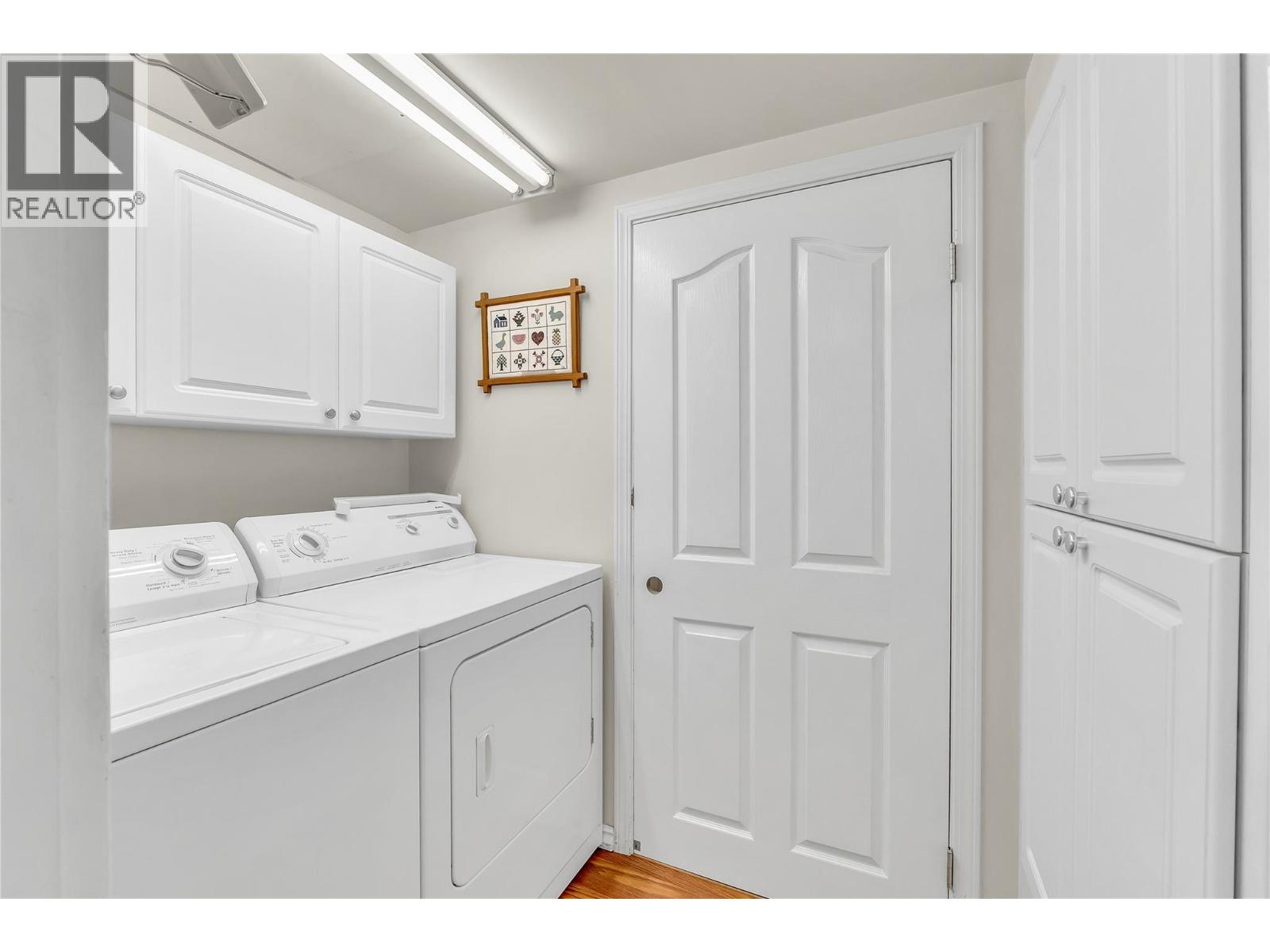 2887 Aberdeen Road