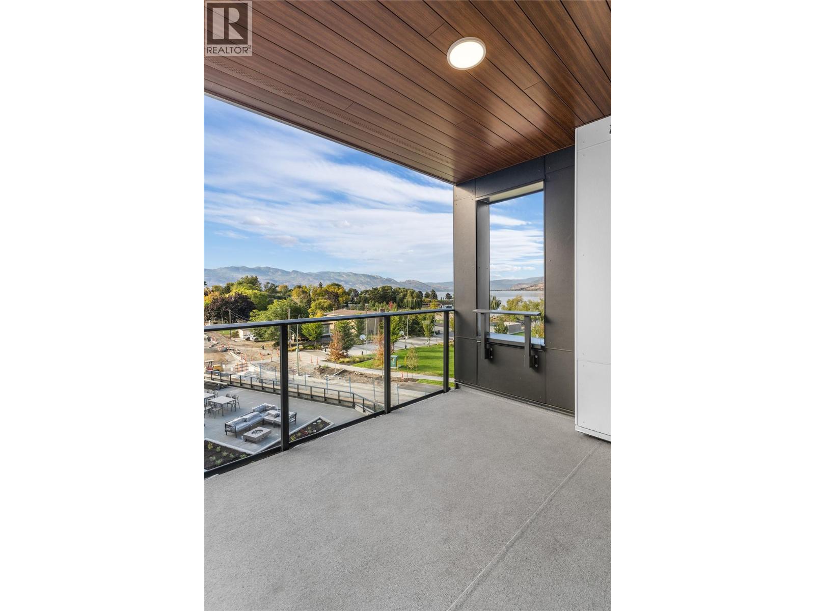 3051 Abbott Street Unit# 515