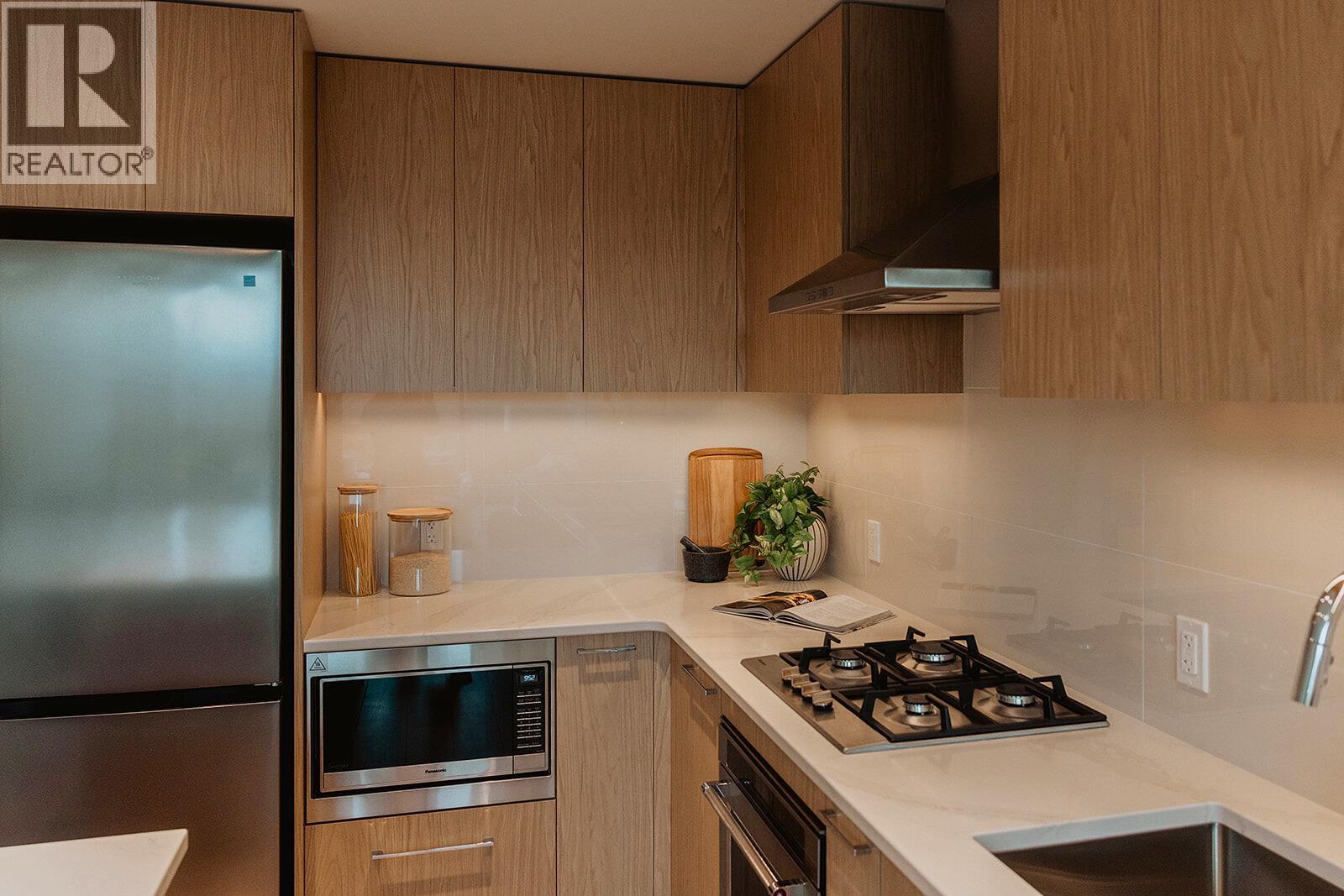 3051 Abbott Street Unit# 305