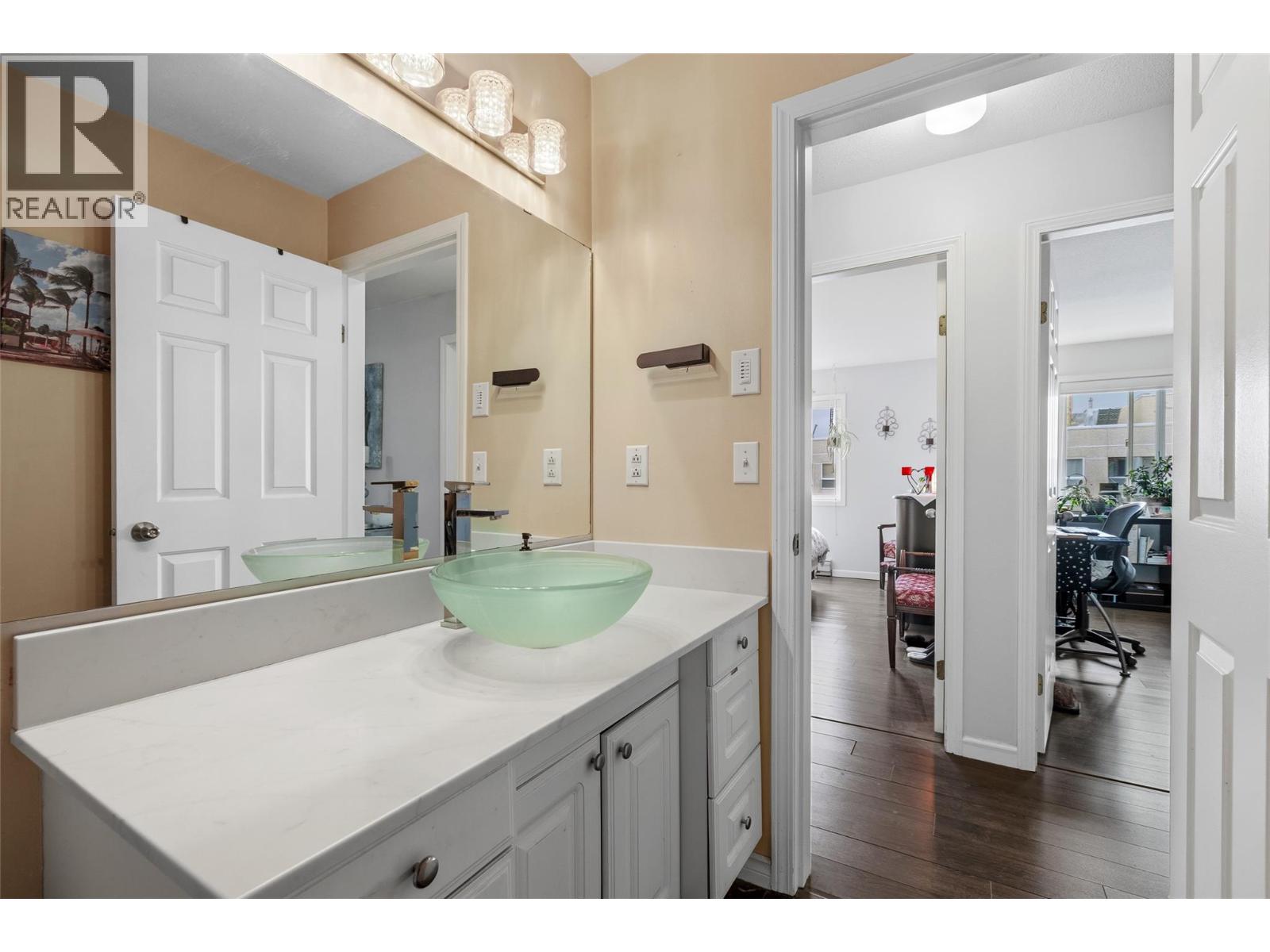 3155 De Montreuil Court Unit# 405