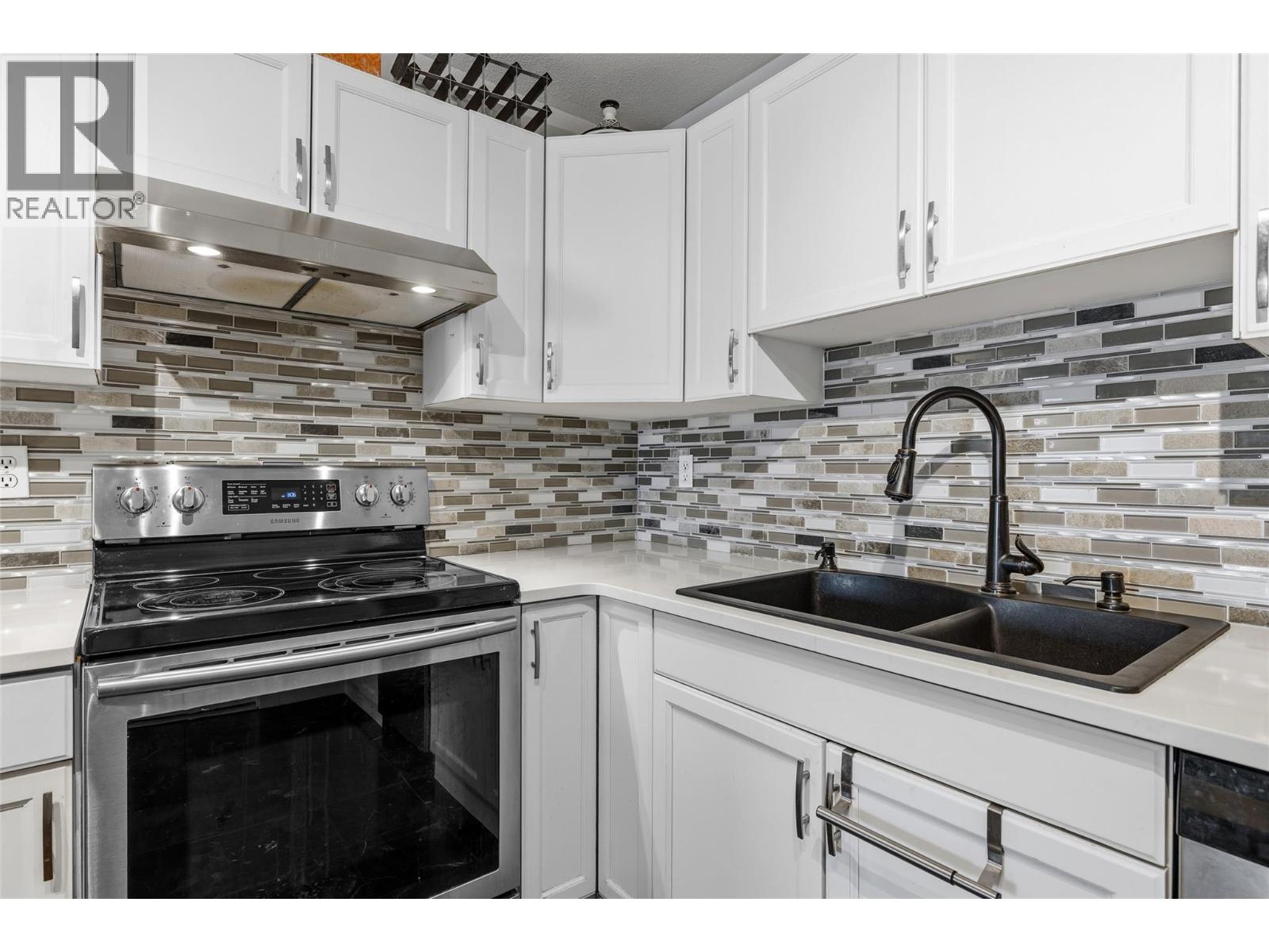3155 De Montreuil Court Unit# 405