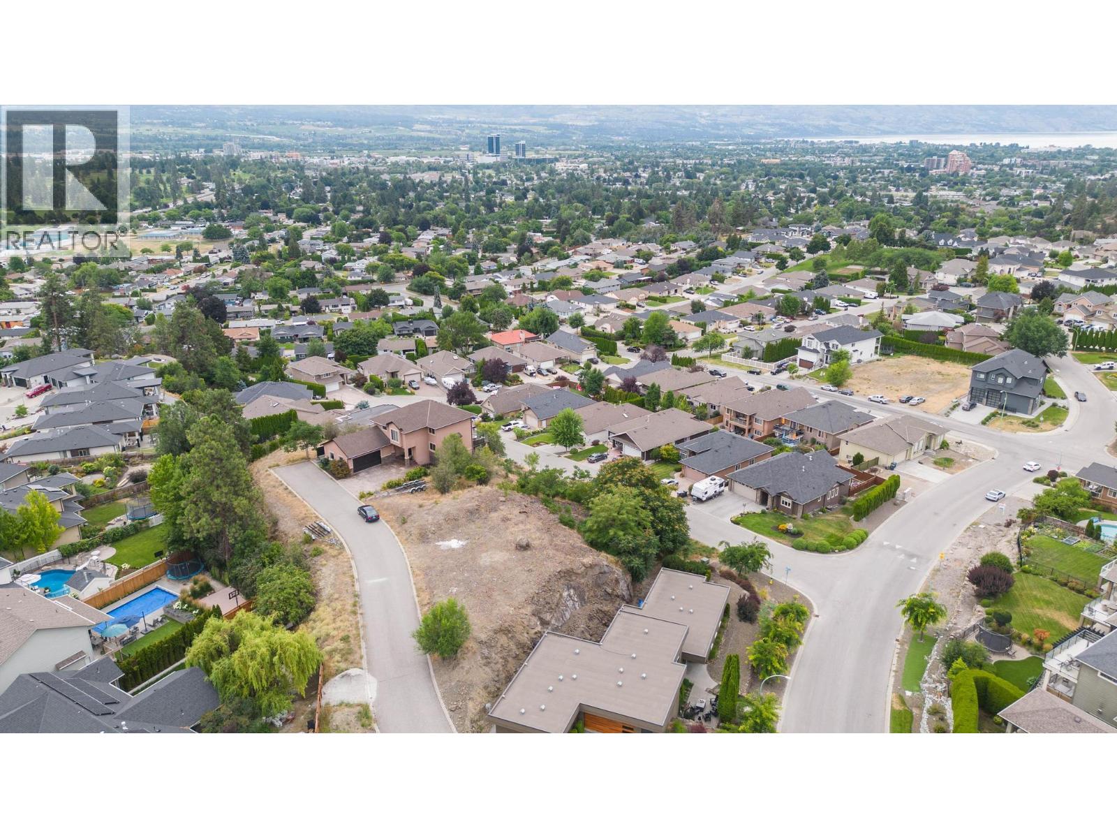 1703 Lindsay Drive