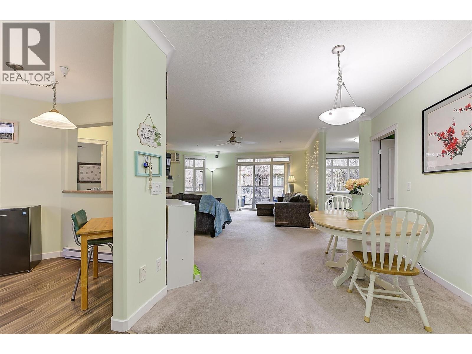 307 Whitman Road Unit# 206