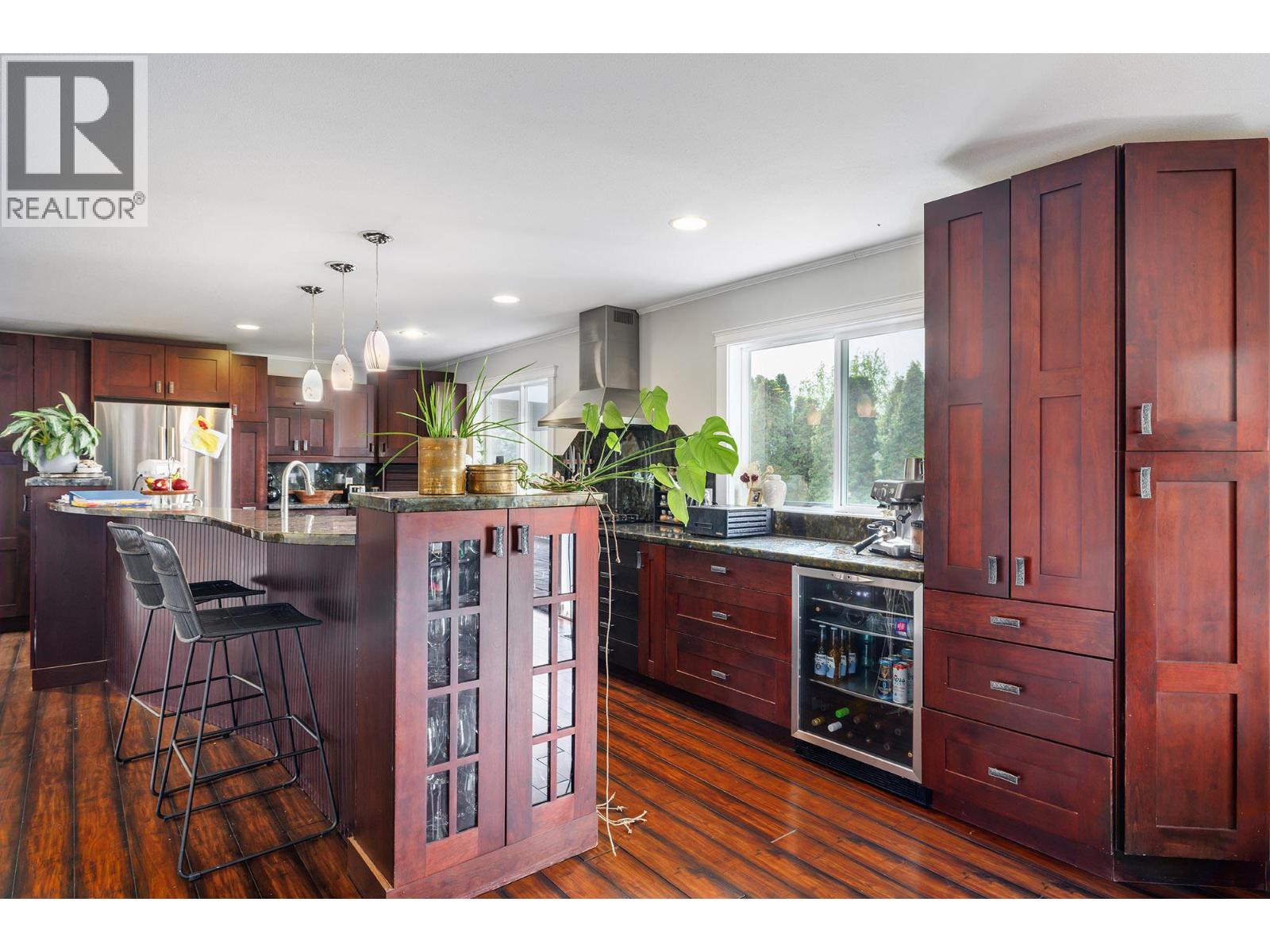 1185 Sunnyside Road