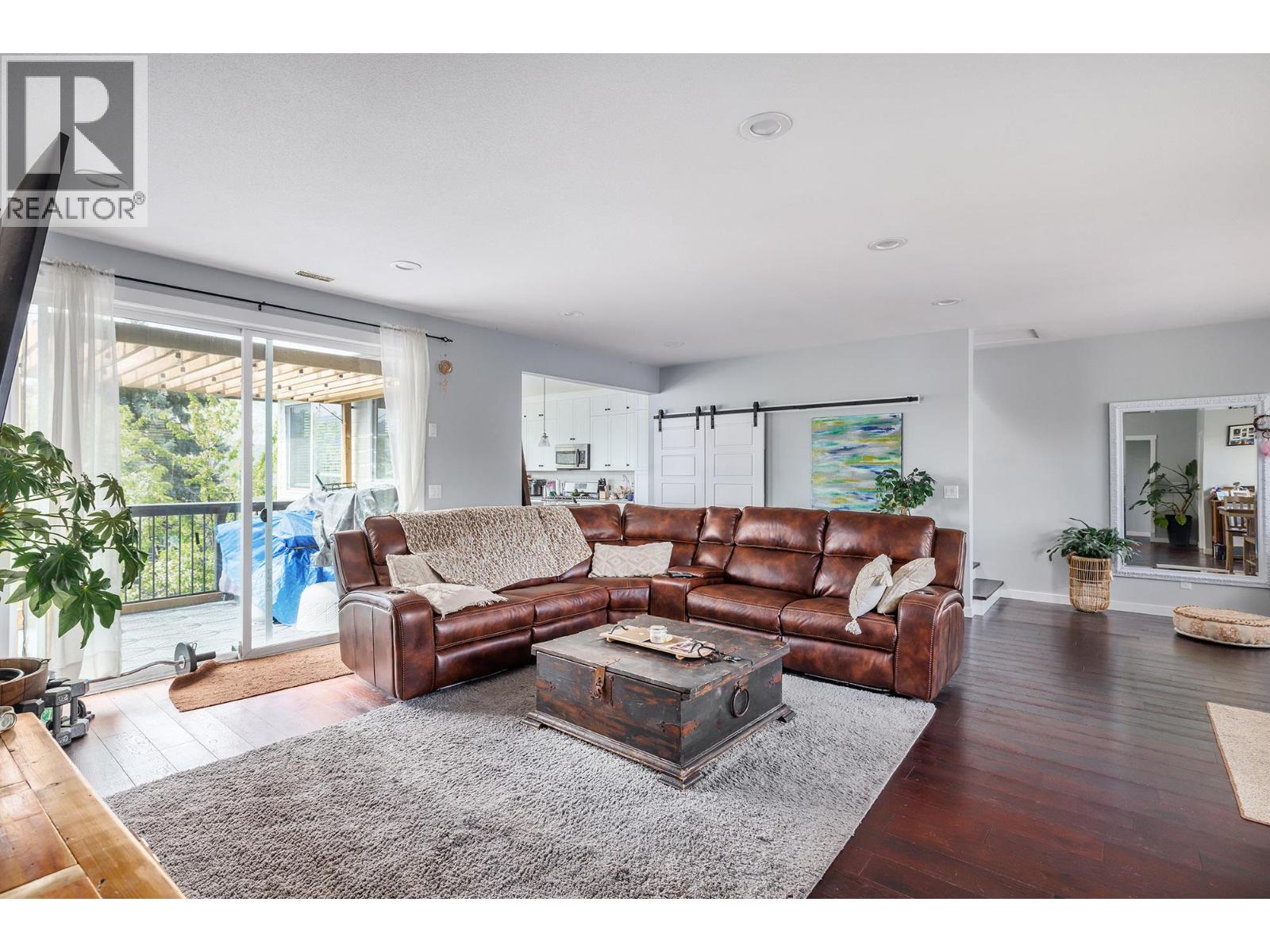 1185 Sunnyside Road