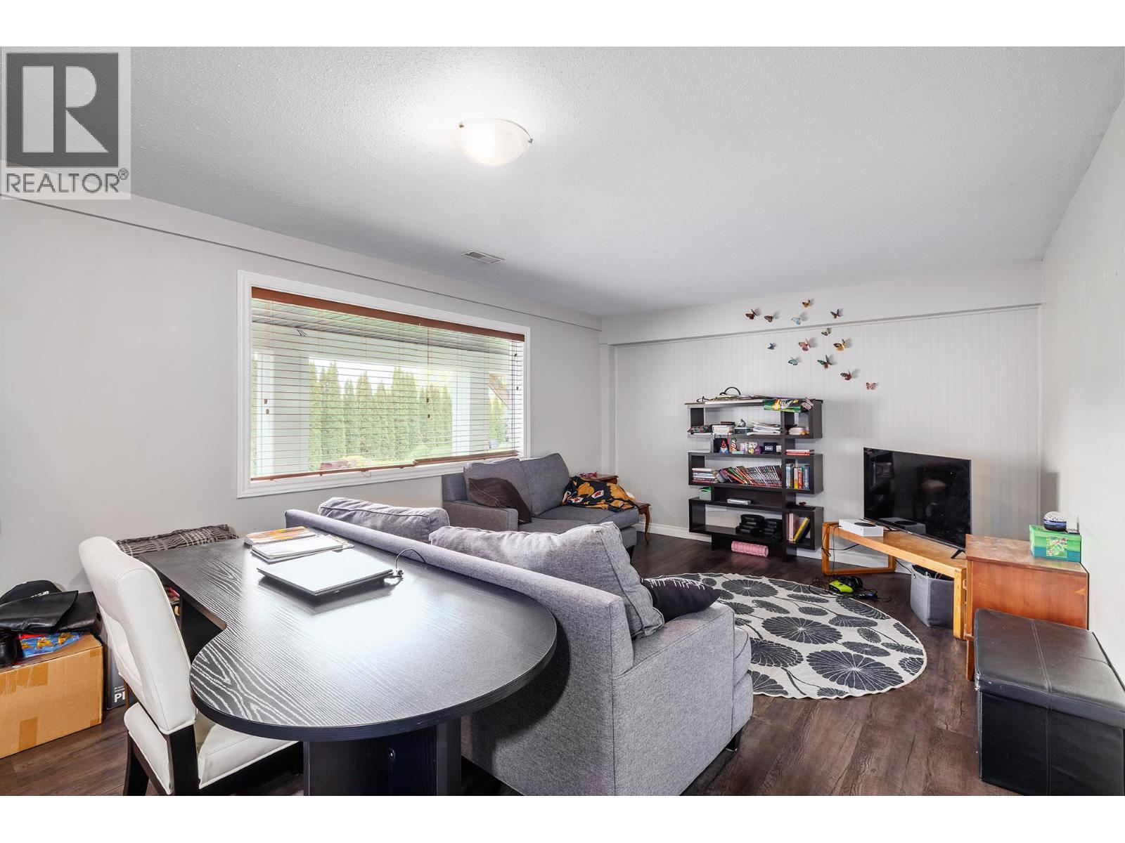 1185 Sunnyside Road