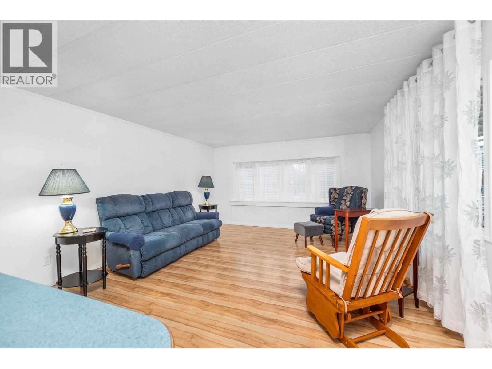 720 Commonwealth Road Unit# 64