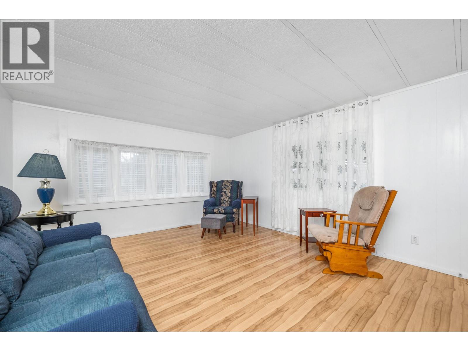 720 Commonwealth Road Unit# 64