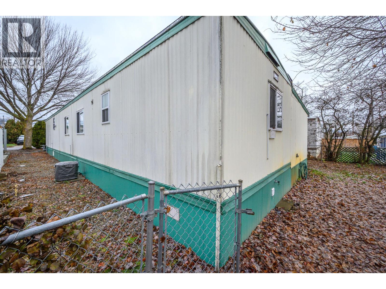 720 Commonwealth Road Unit# 64