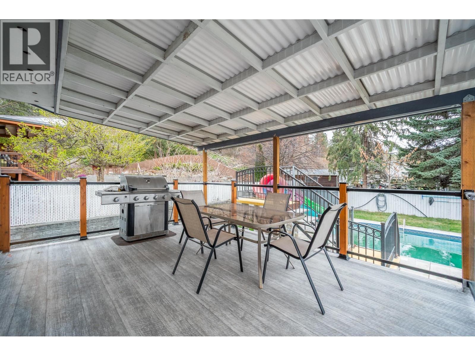 885 Camelia Road