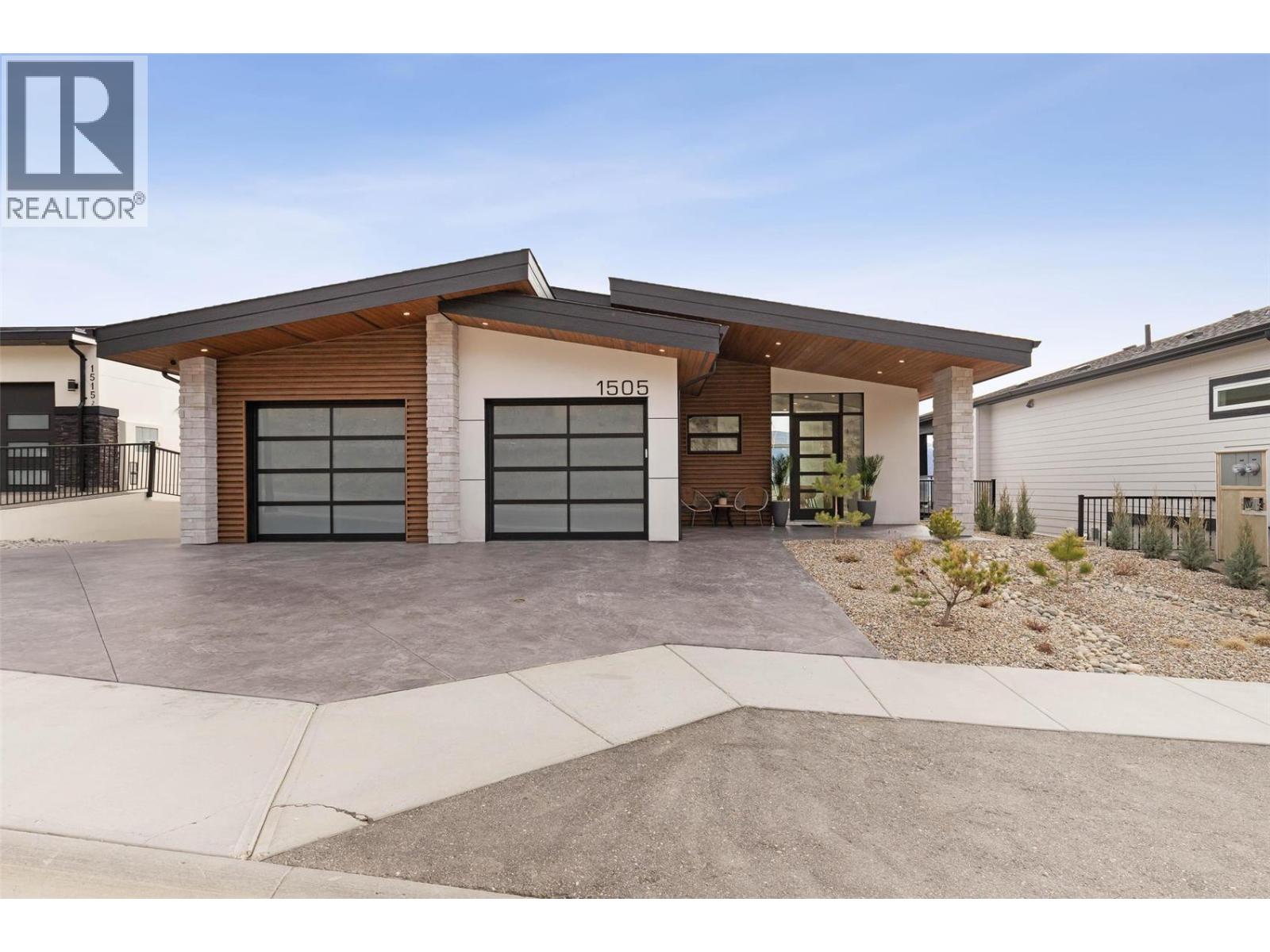 1505 Fairwood Lane