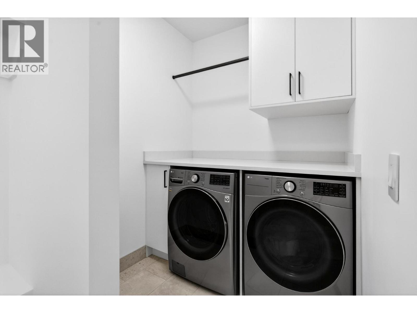 9201 Okanagan Centre Road W Unit# 2