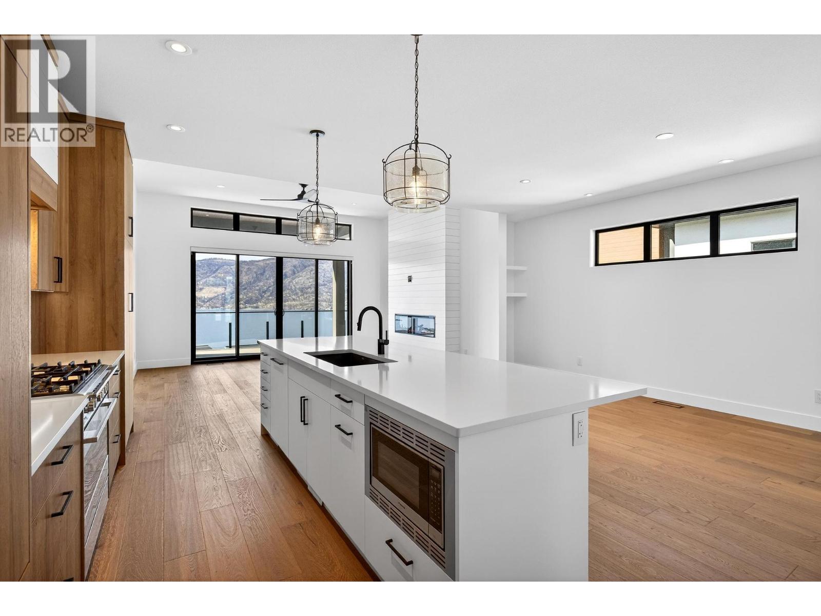 9201 Okanagan Centre Road W Unit# 2