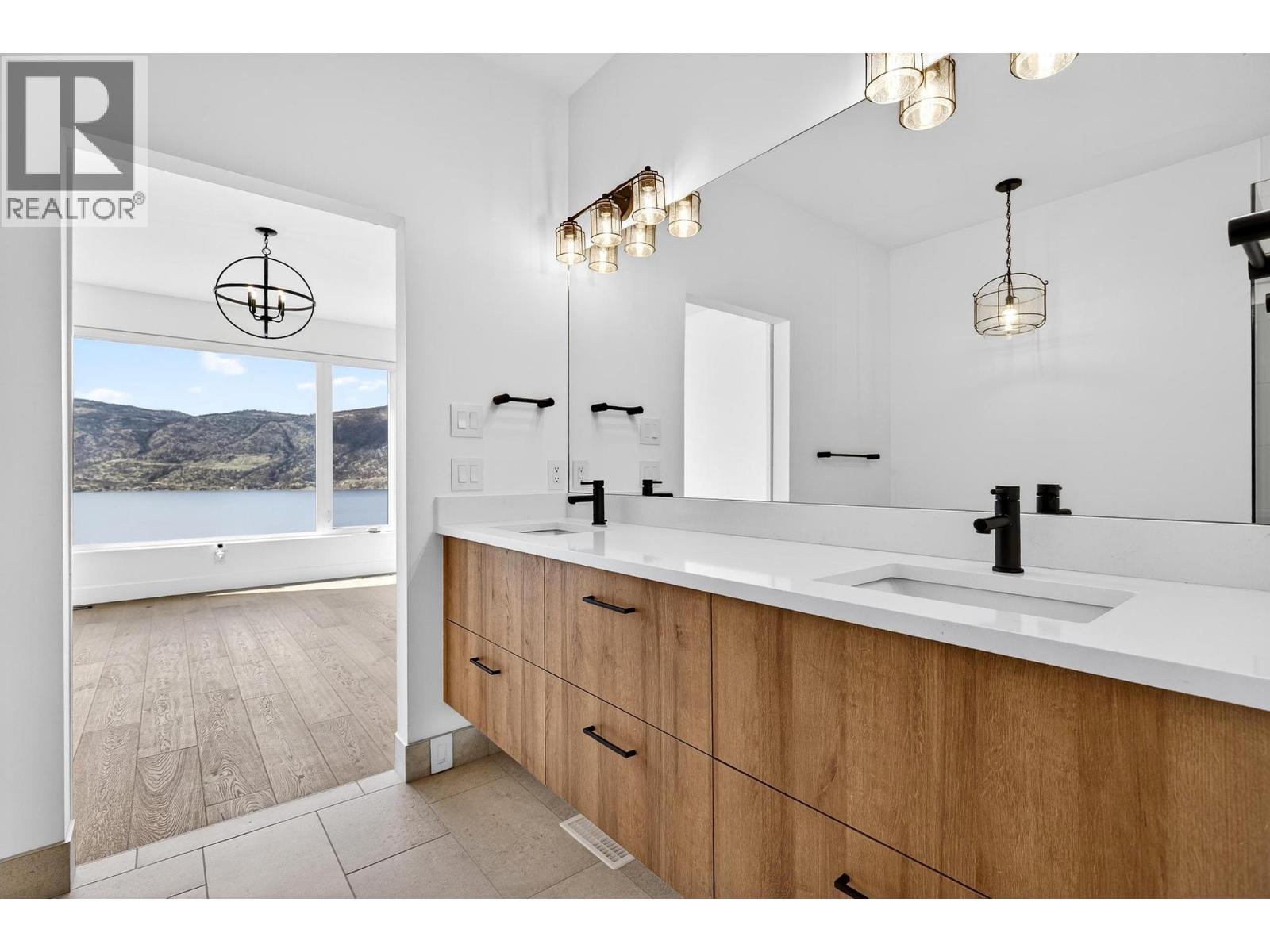 9201 Okanagan Centre Road W Unit# 2