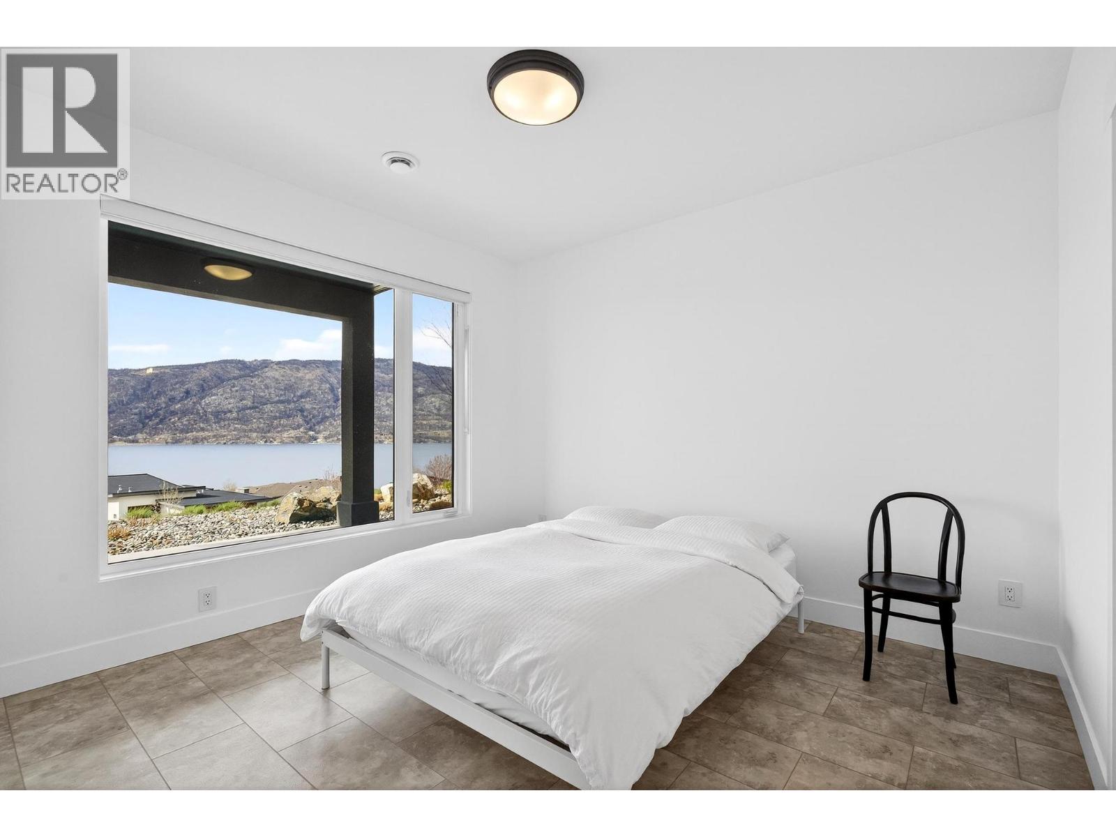 9201 Okanagan Centre Road W Unit# 2