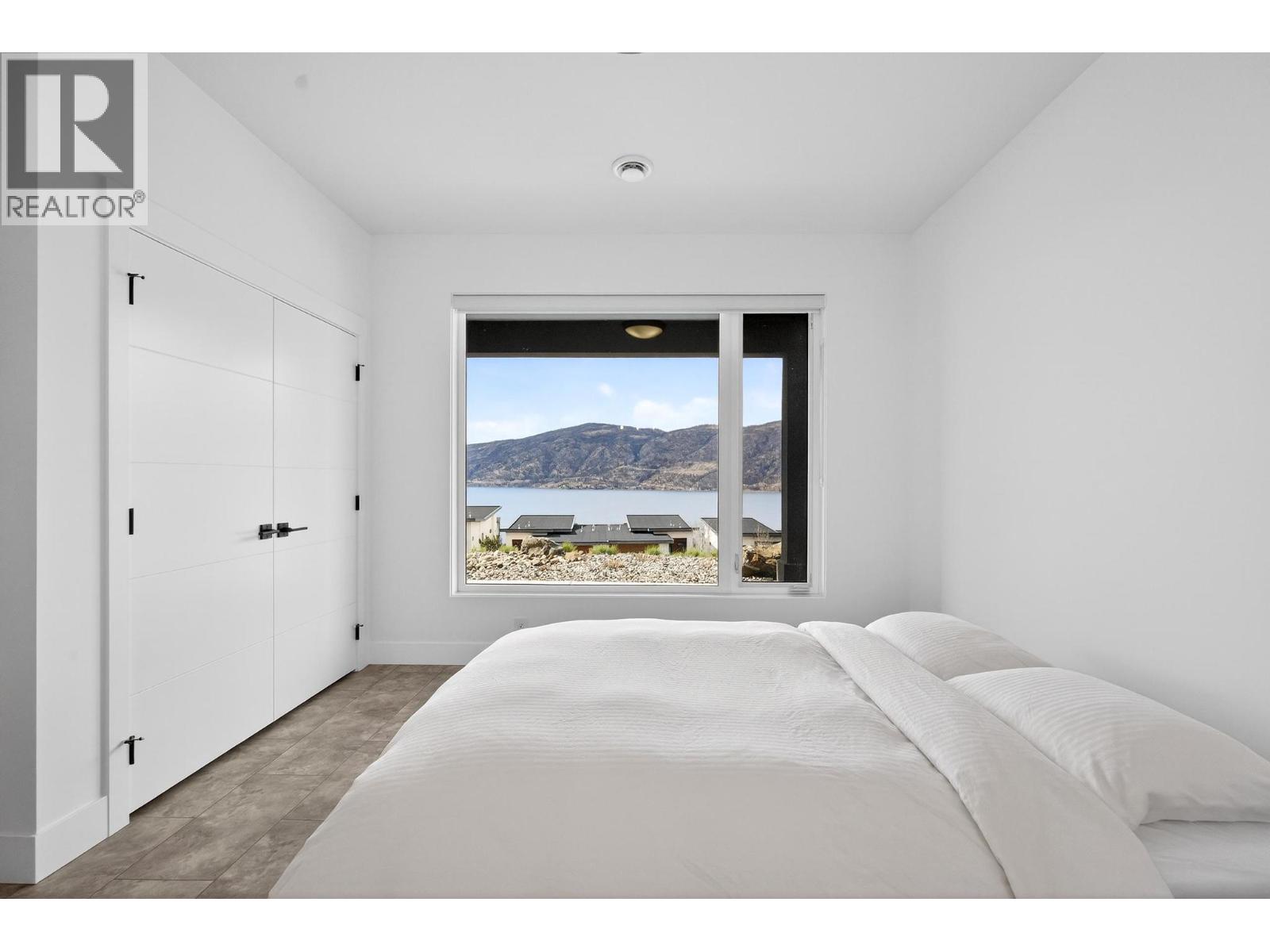 9201 Okanagan Centre Road W Unit# 2