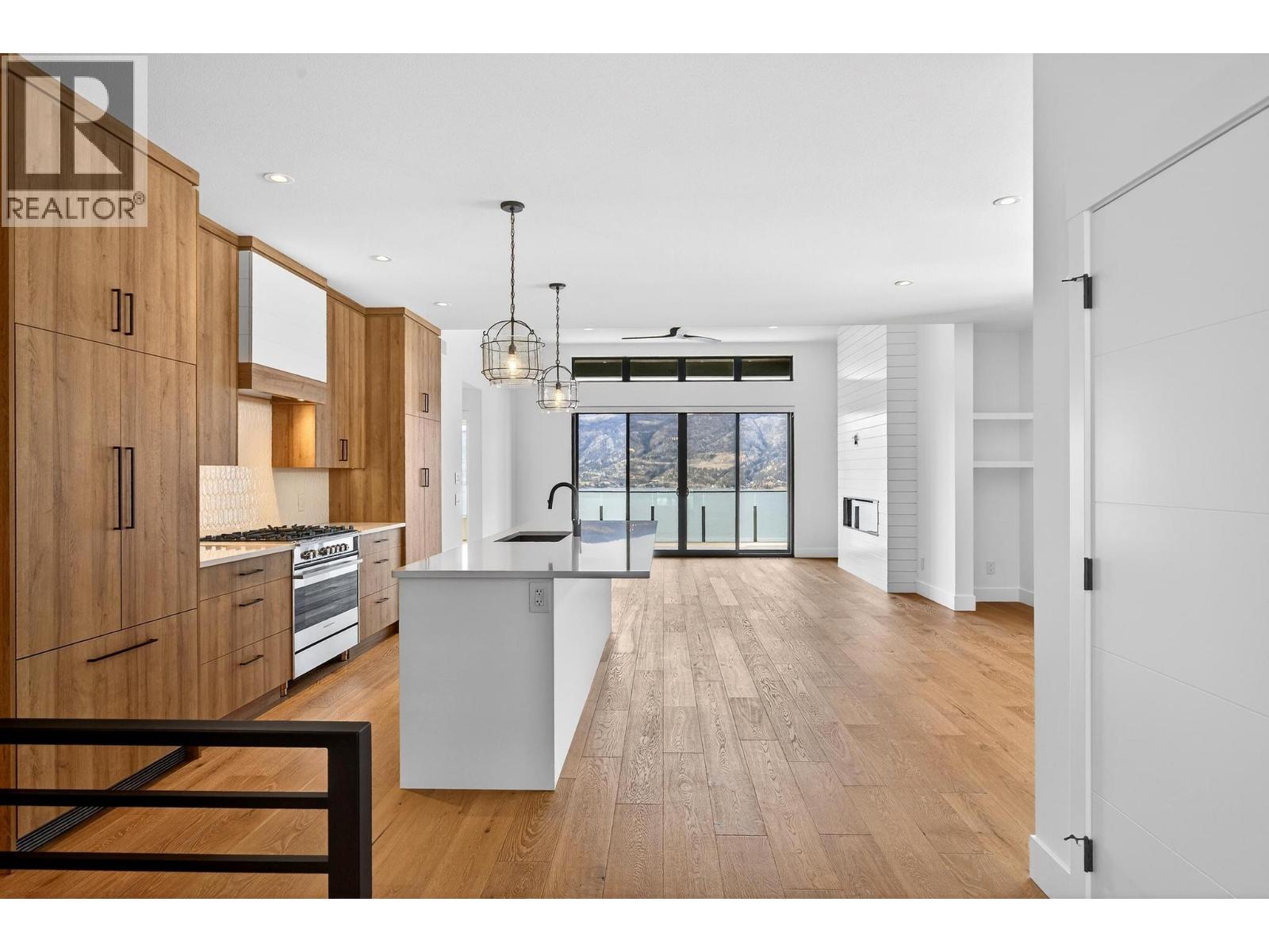 9201 Okanagan Centre Road W Unit# 2