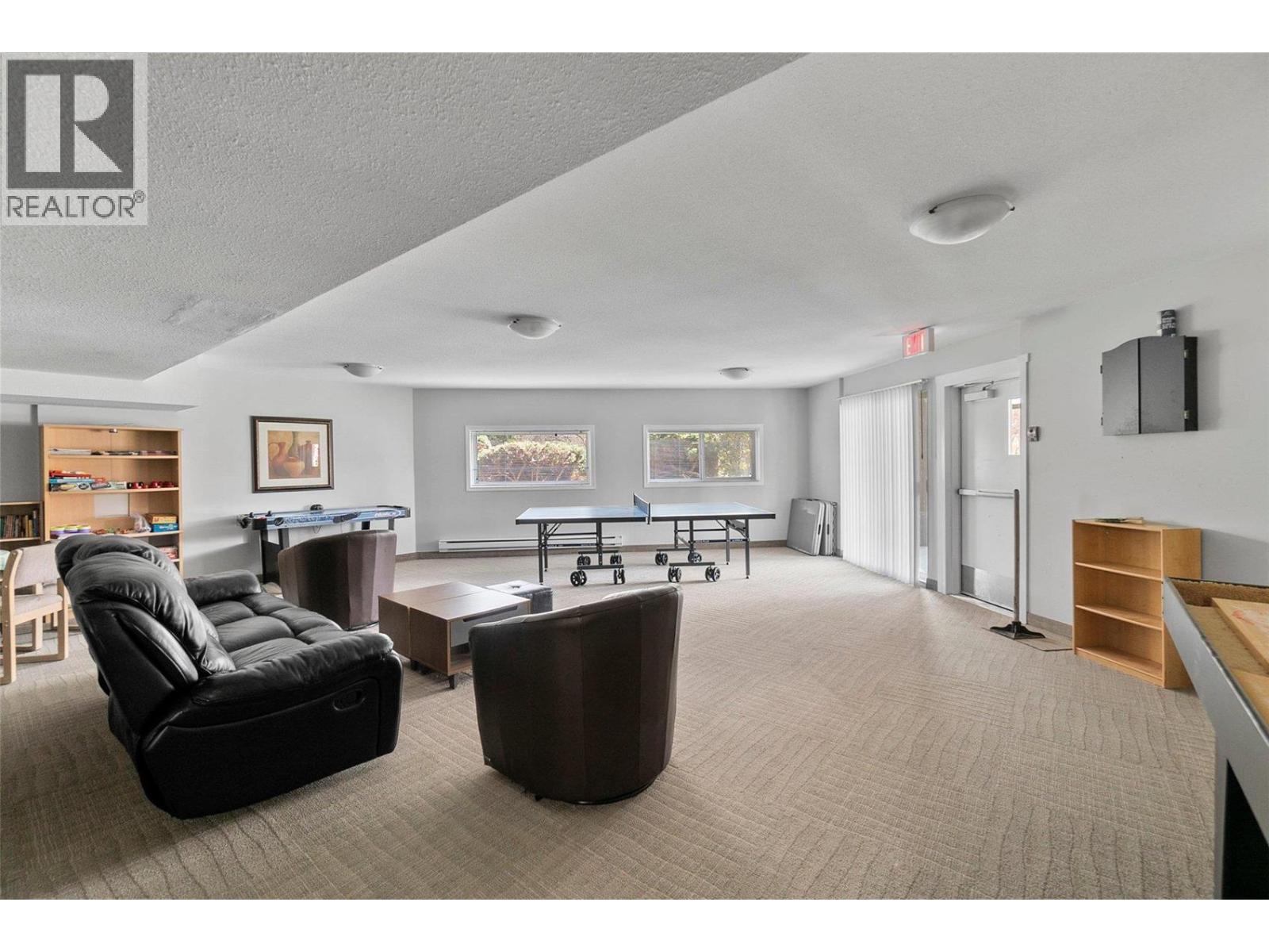 735 Cook Road Unit# 208C