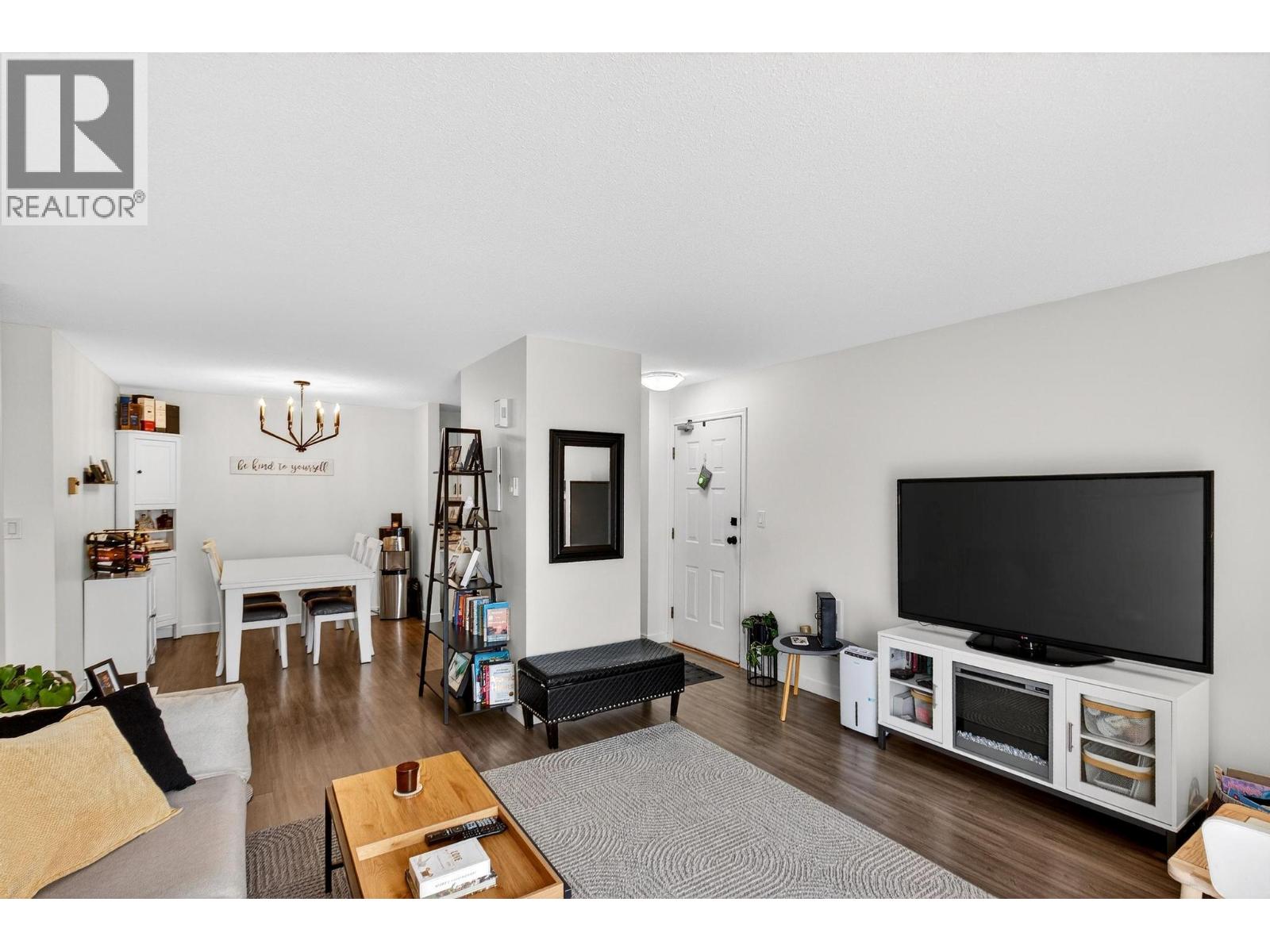 735 Cook Road Unit# 208C
