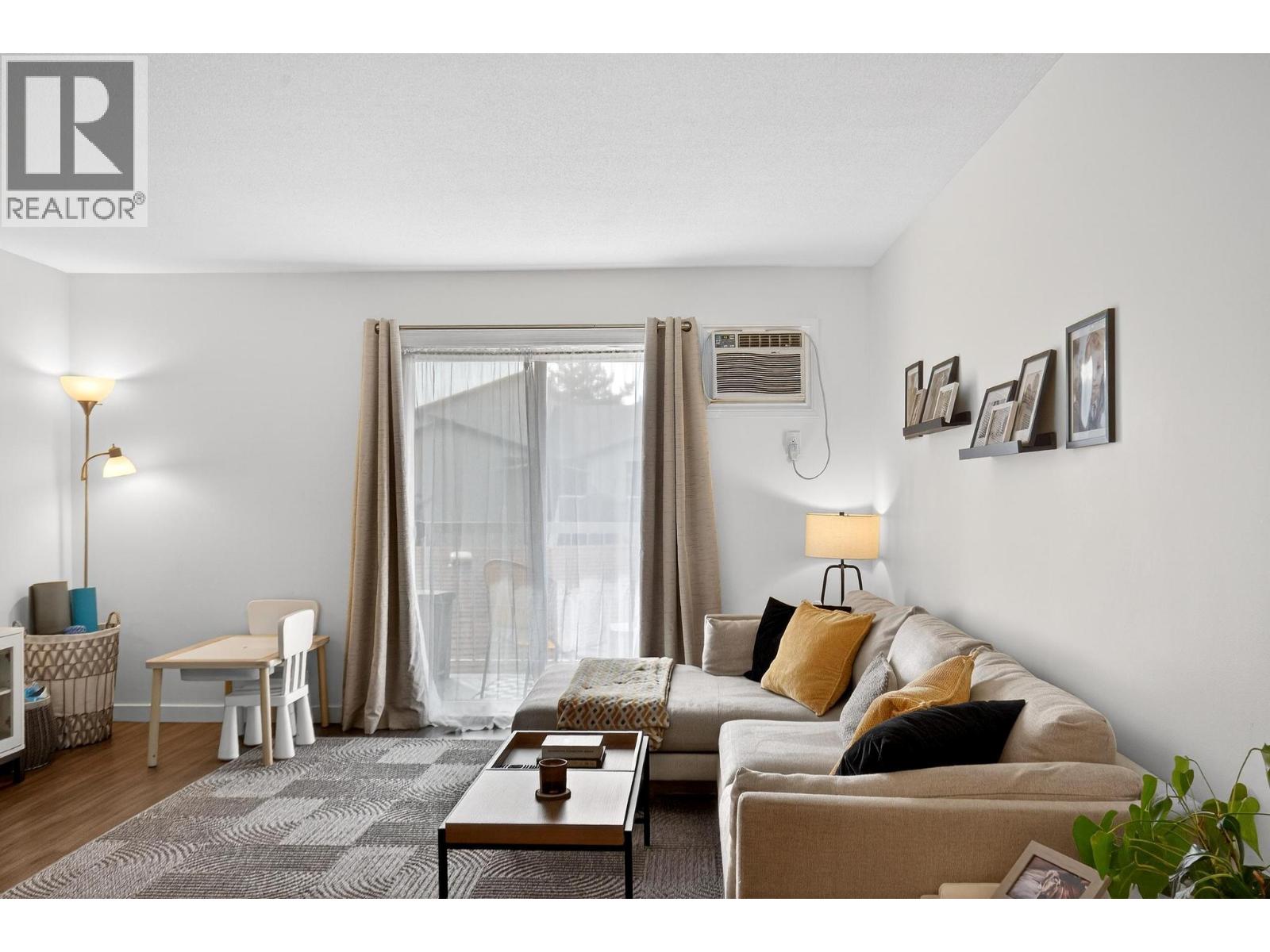 735 Cook Road Unit# 208C