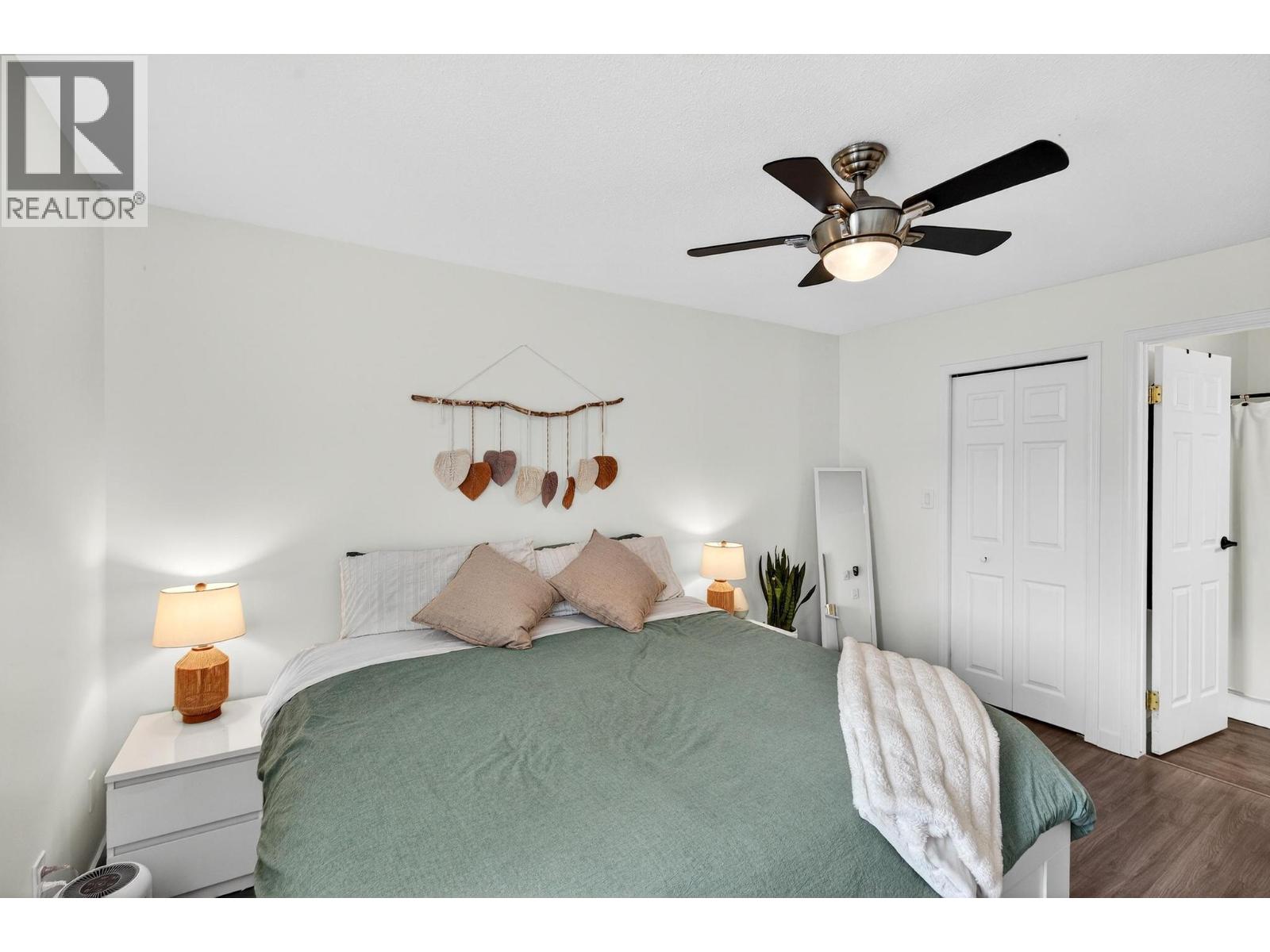 735 Cook Road Unit# 208C