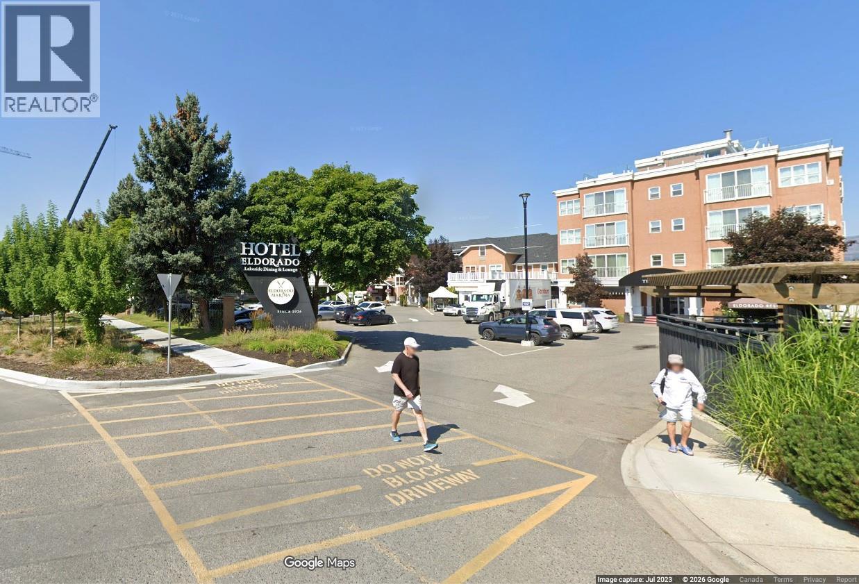 735 Cook Road Unit# 208C