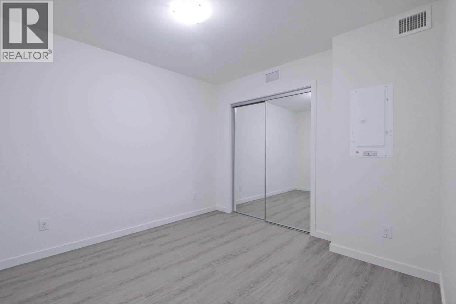 625 Academy Way Unit# 223