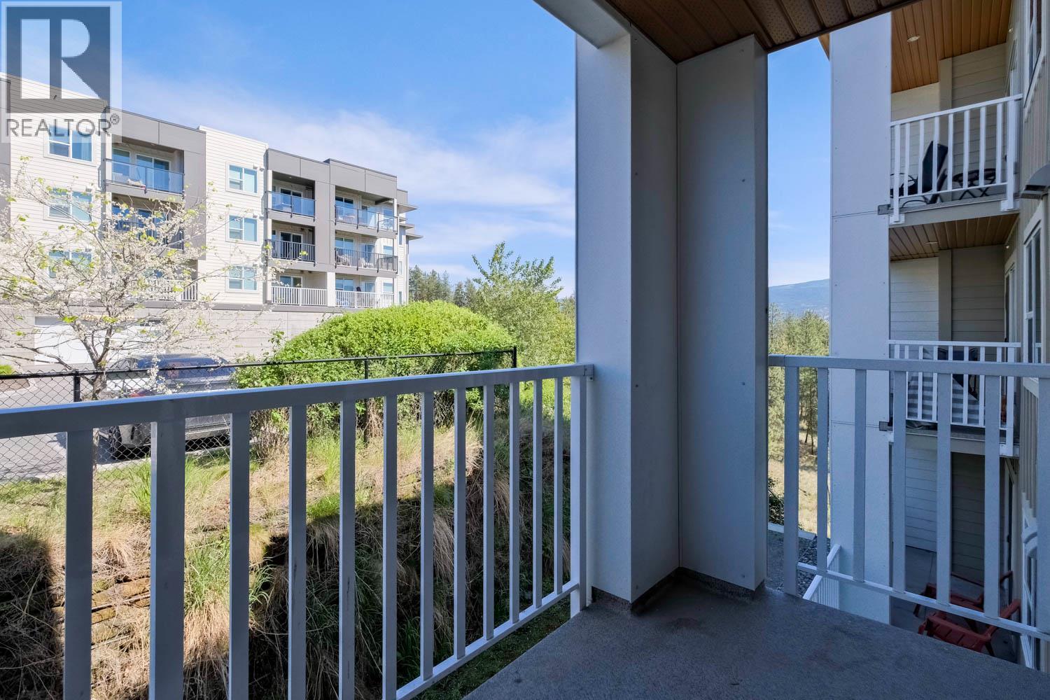 625 Academy Way Unit# 223
