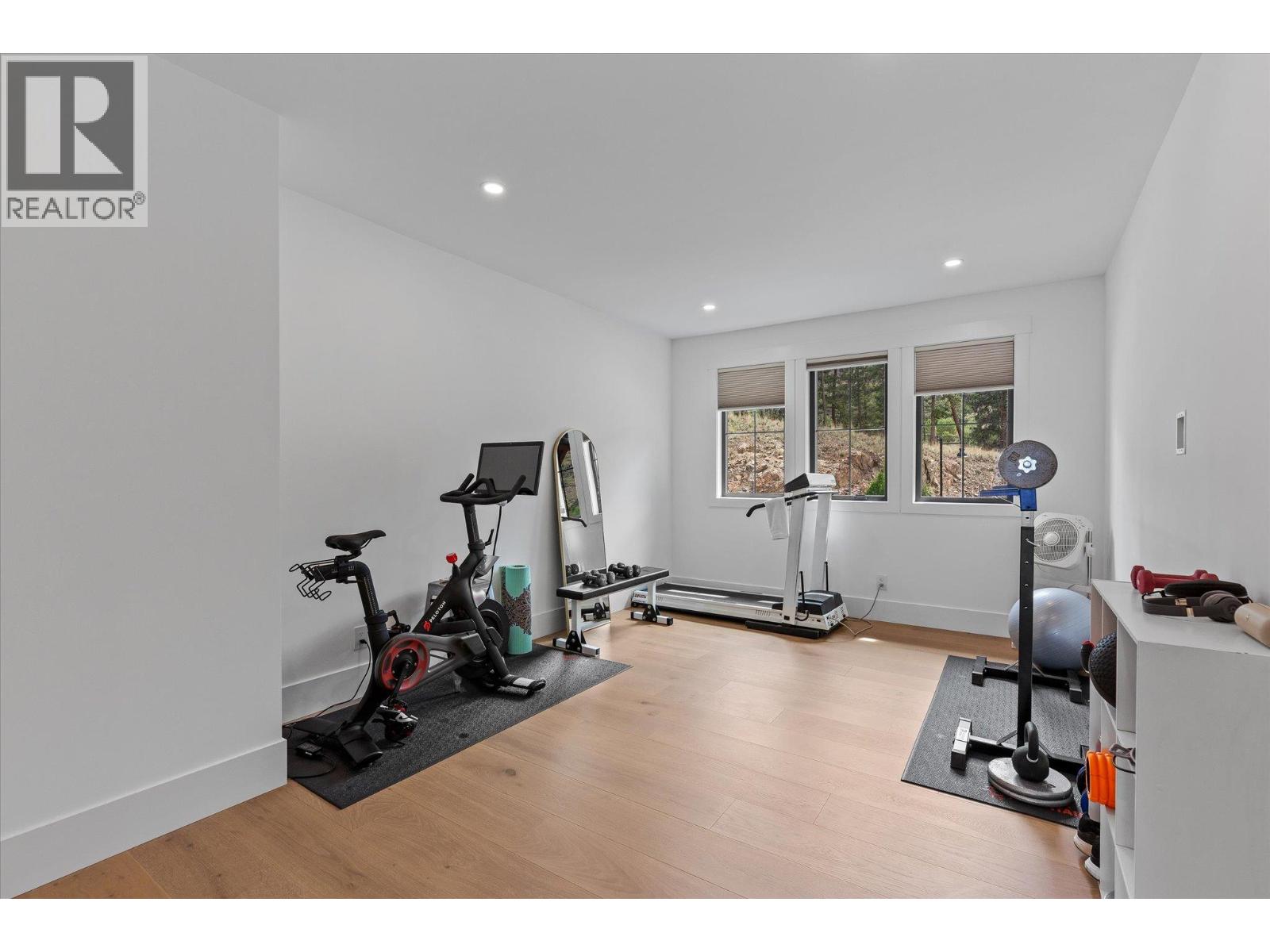 5631 Upper Mission Court