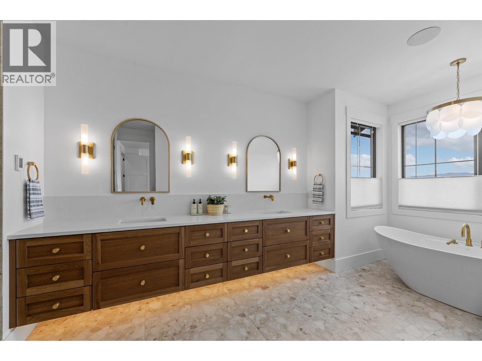 5631 Upper Mission Court