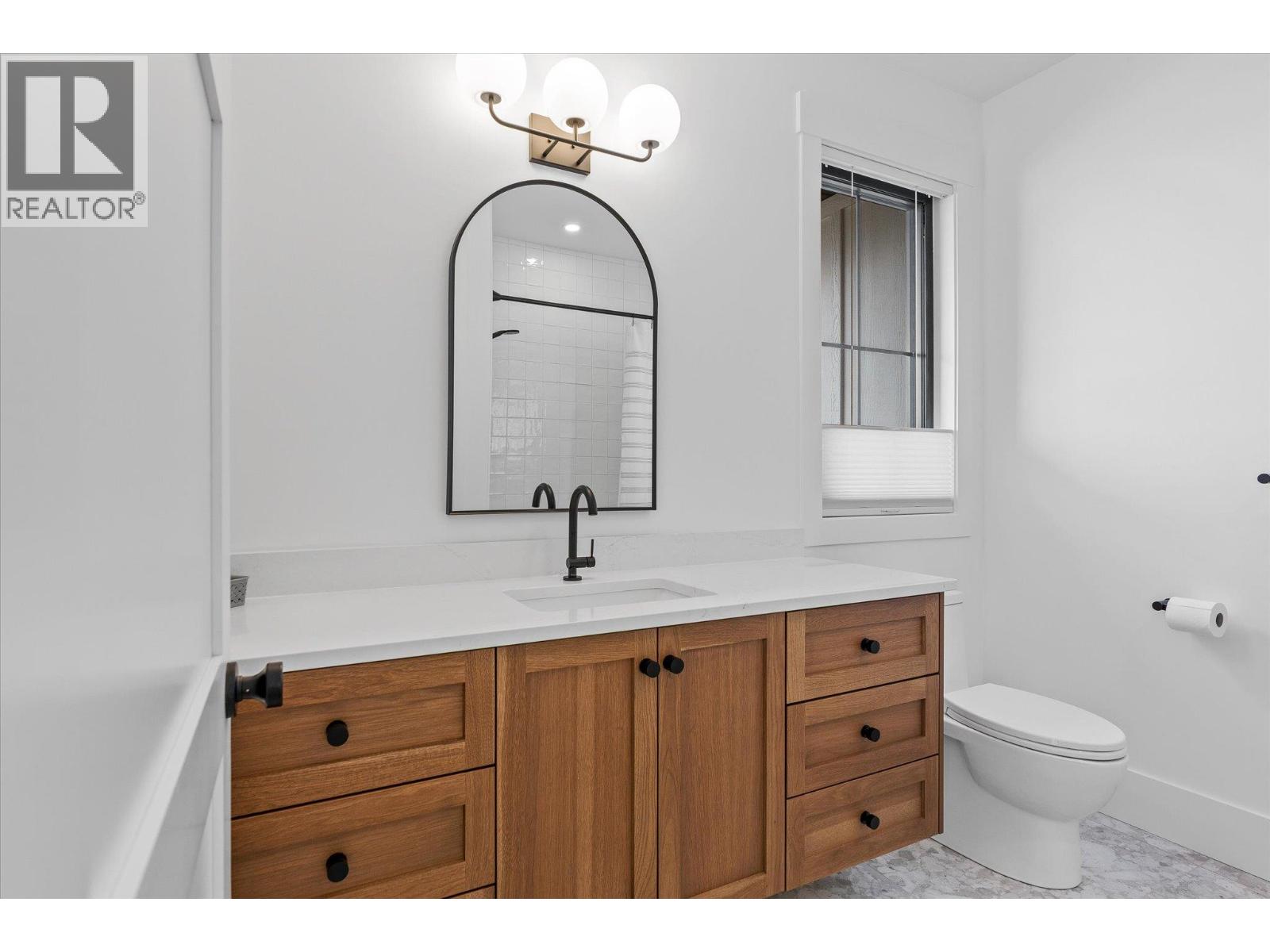 5631 Upper Mission Court