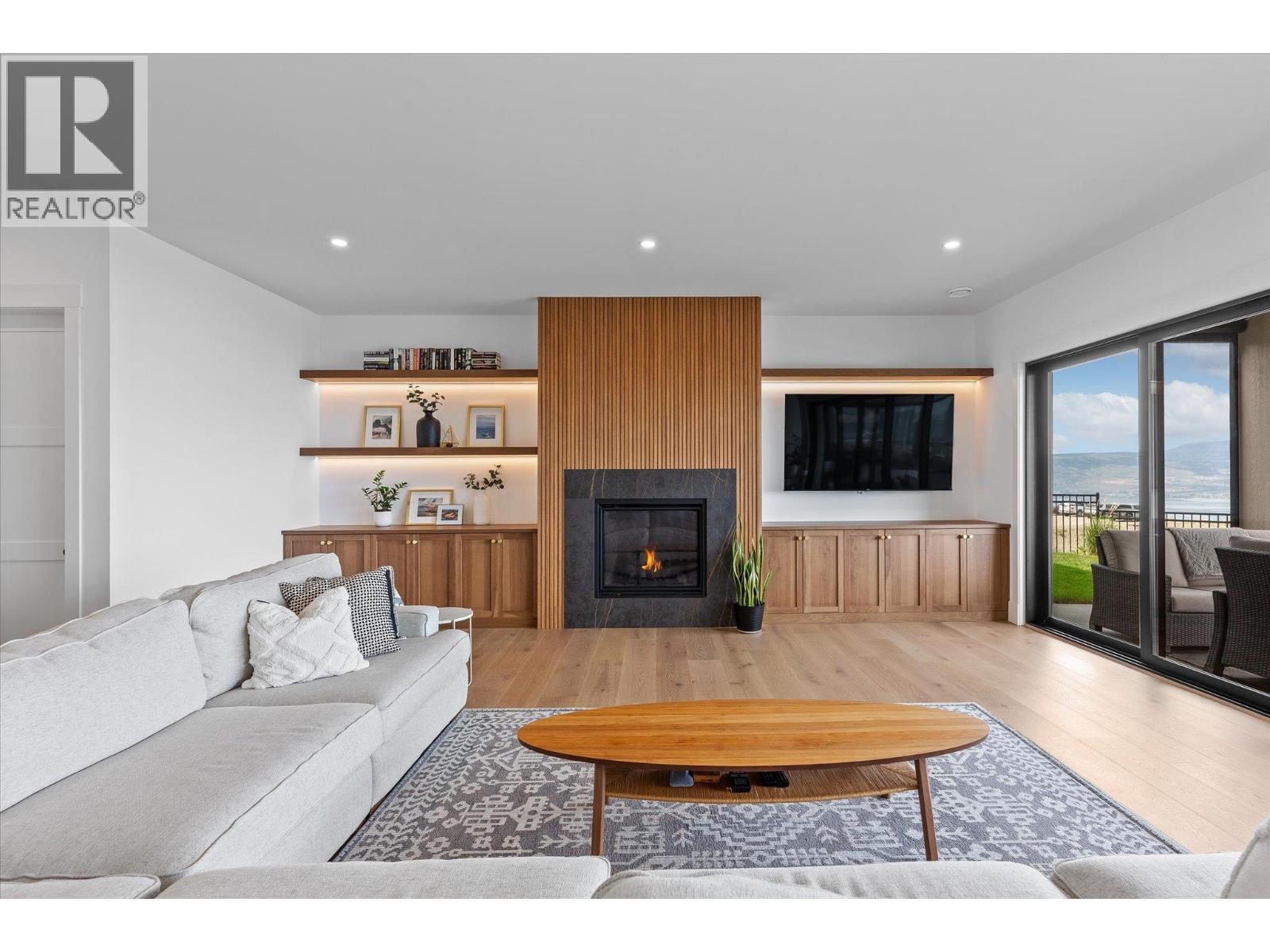 5631 Upper Mission Court