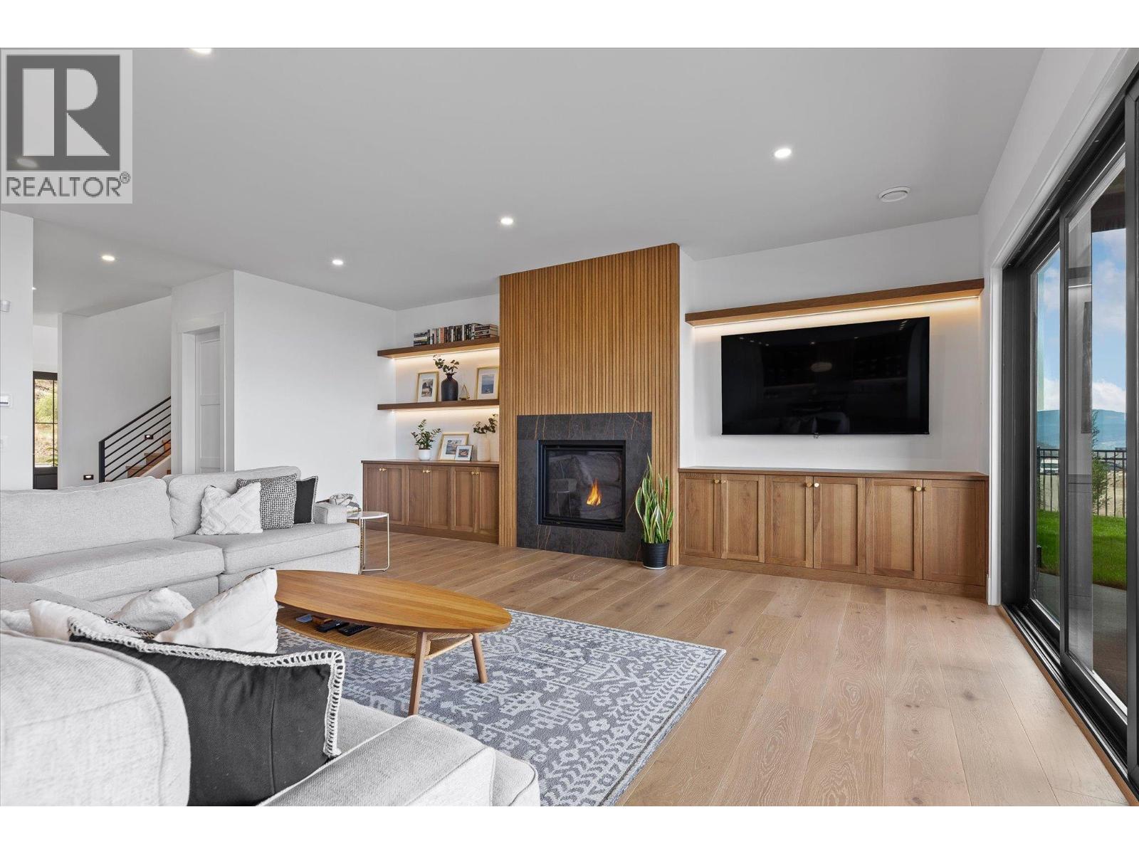 5631 Upper Mission Court
