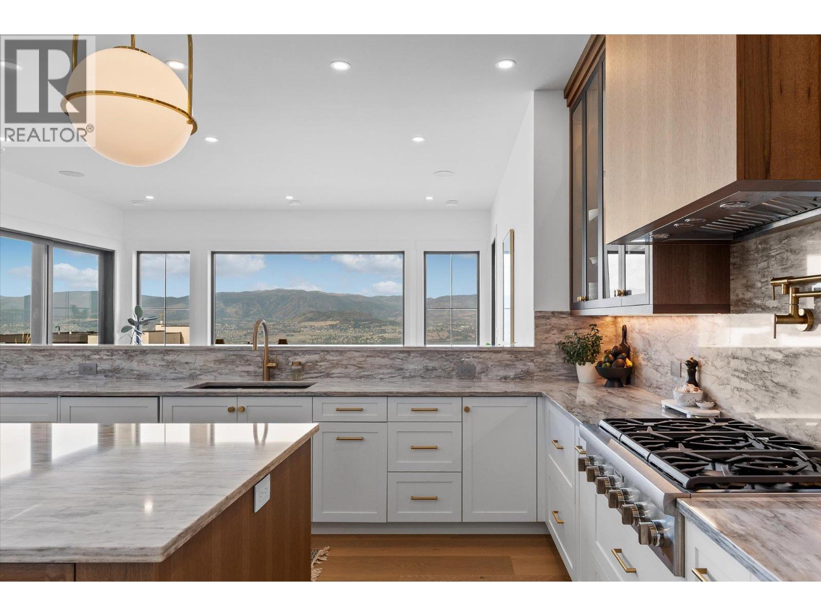 5631 Upper Mission Court