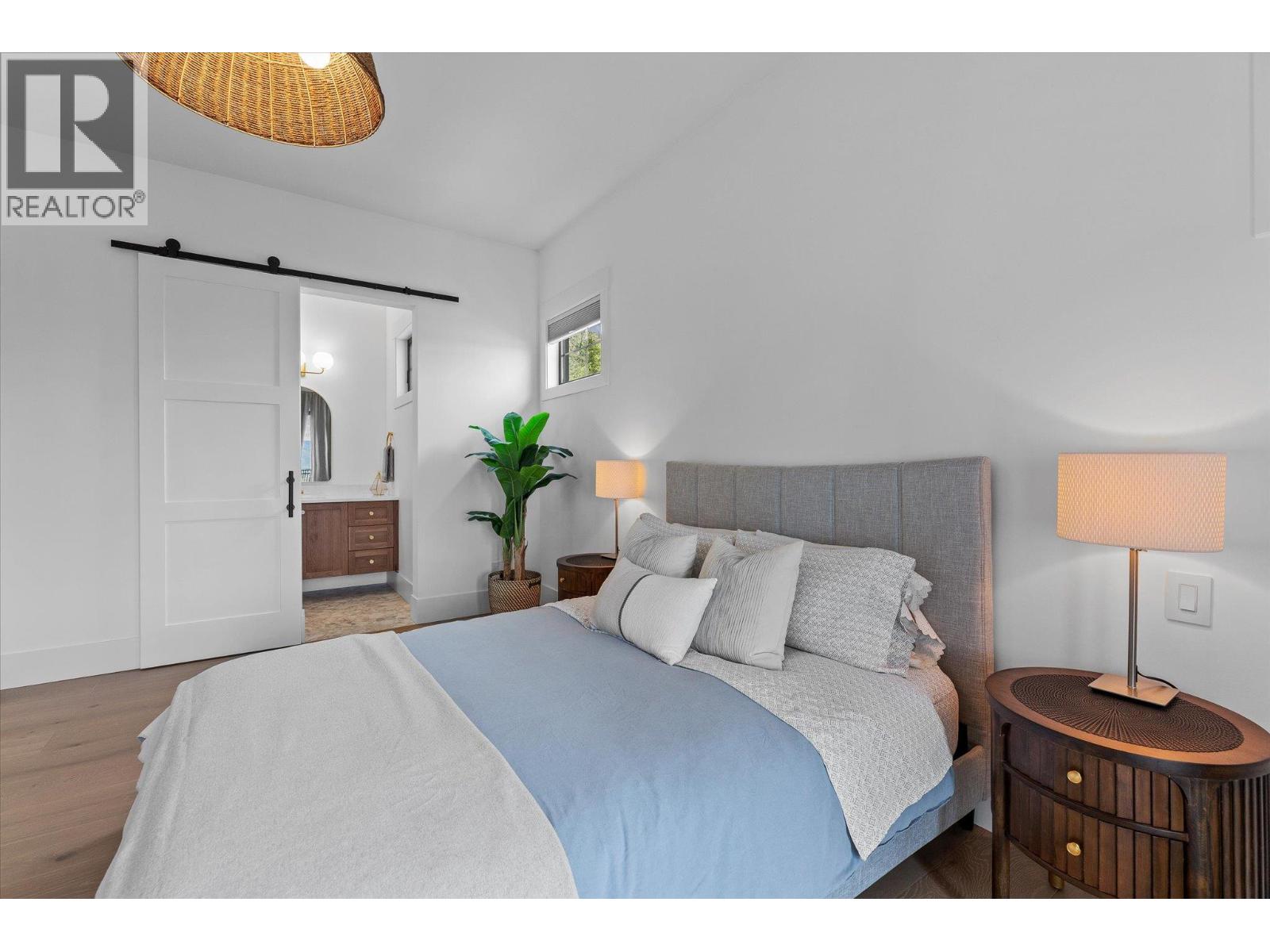 5631 Upper Mission Court