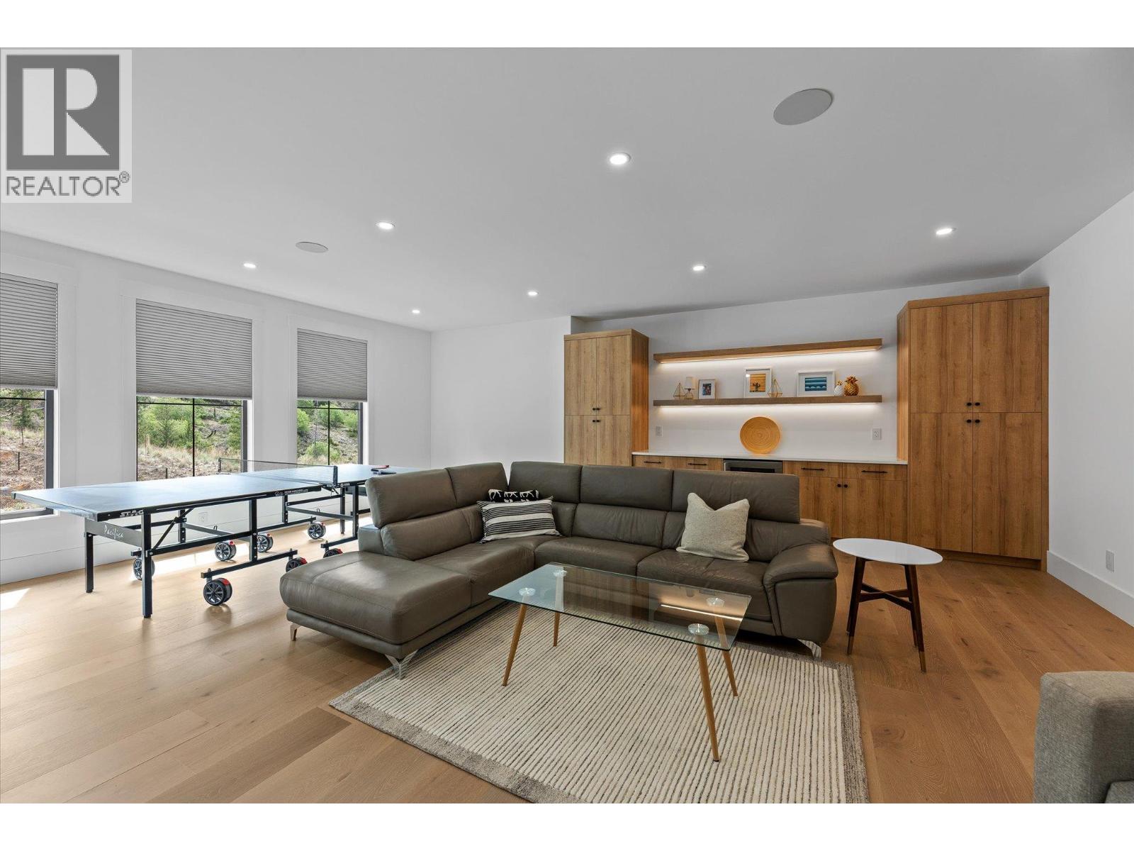 5631 Upper Mission Court
