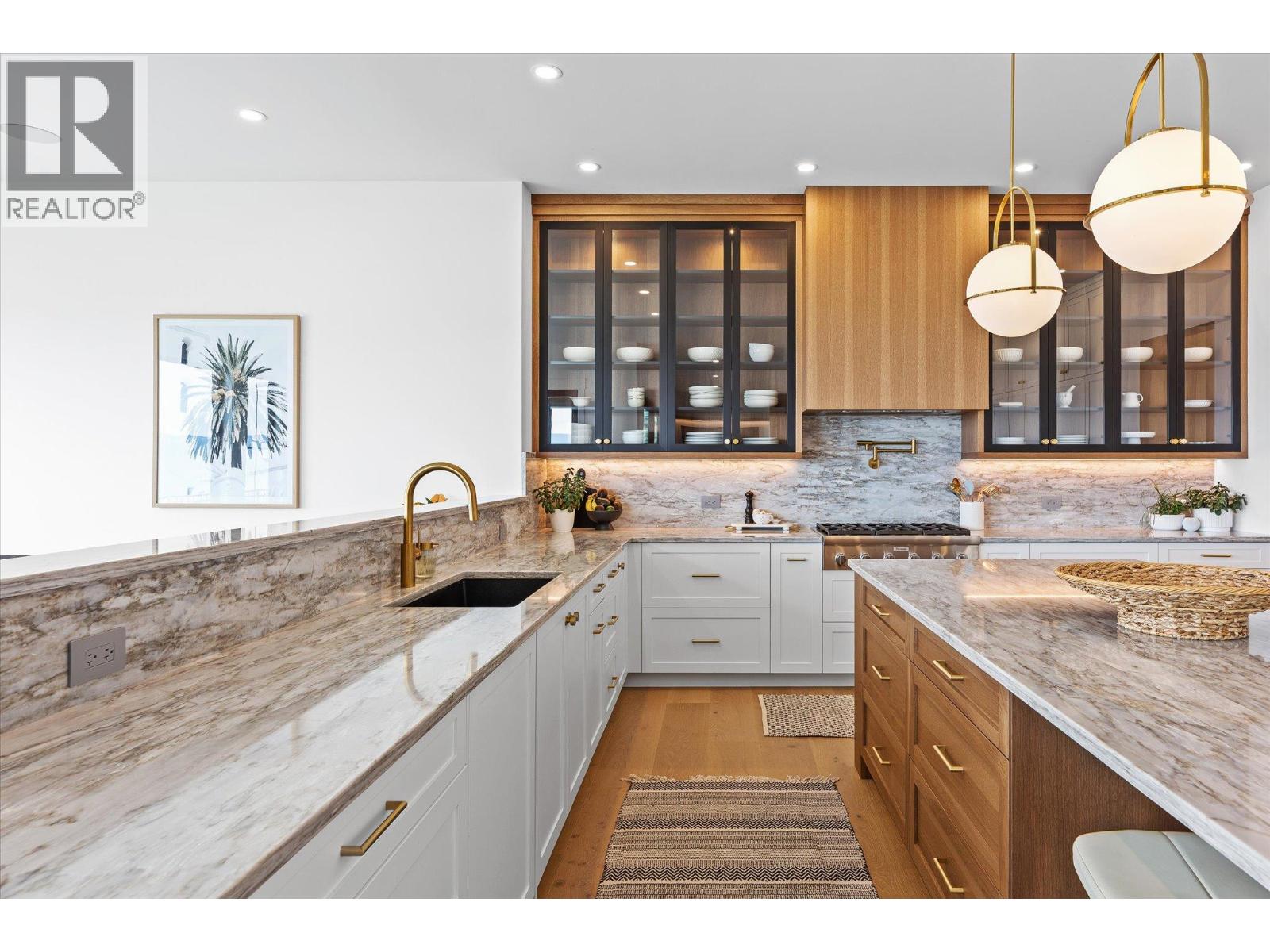 5631 Upper Mission Court