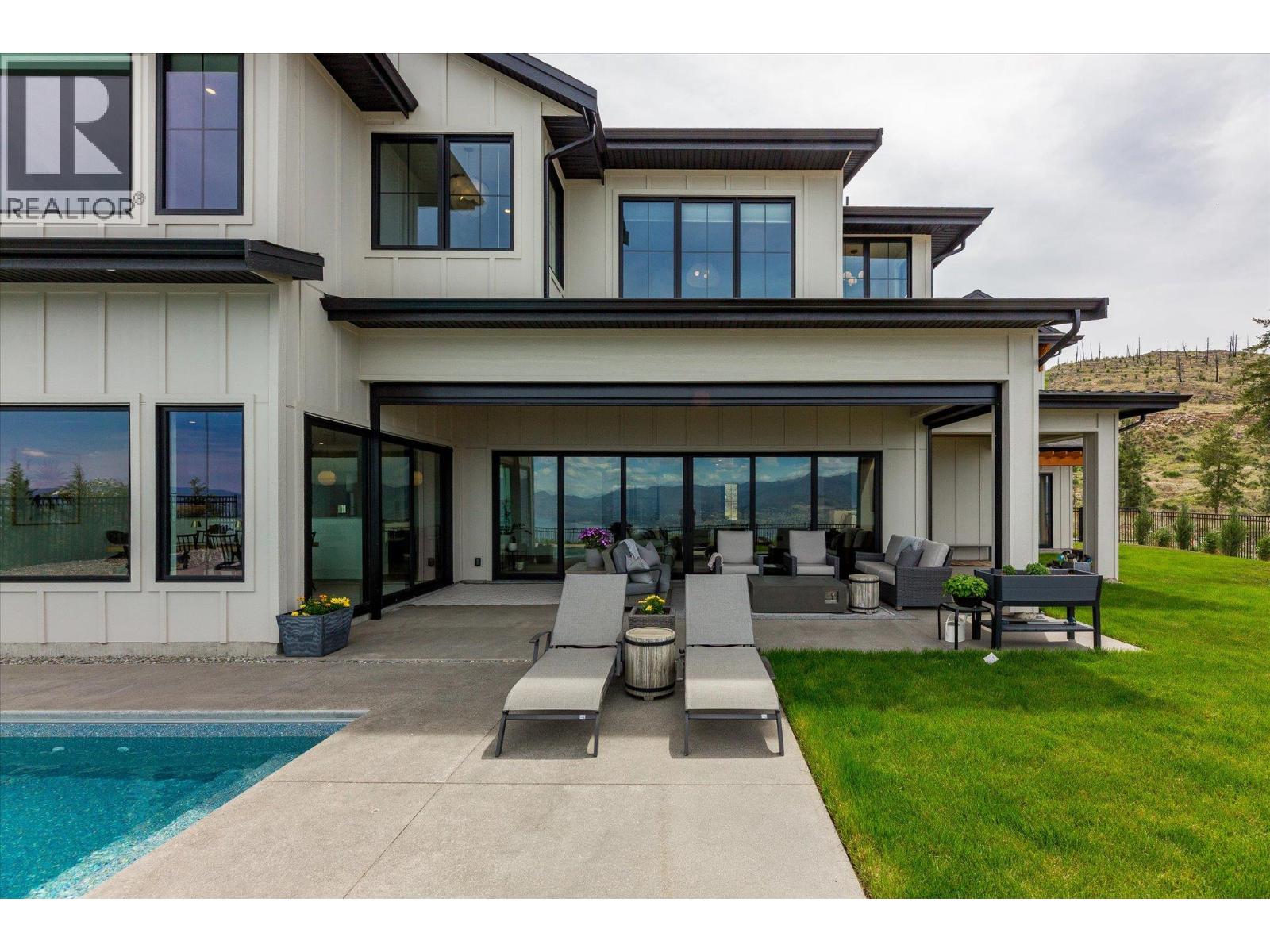 5631 Upper Mission Court